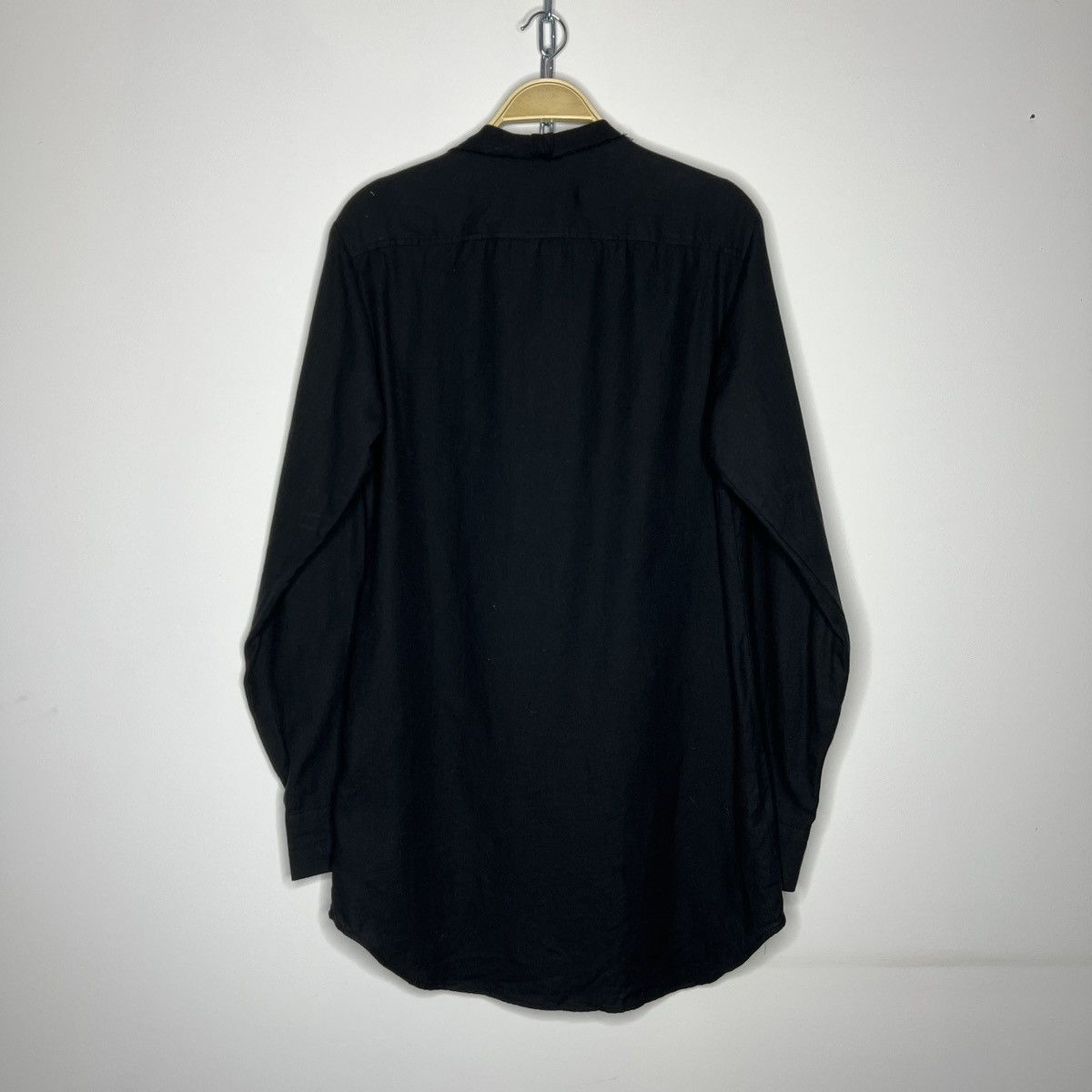 Cedric Jacquemyn Cedric Jacquemyn Hraun High Collar Longsleeve Shirt Black Size US M / EU 48-50 / 2 - 10 Thumbnail