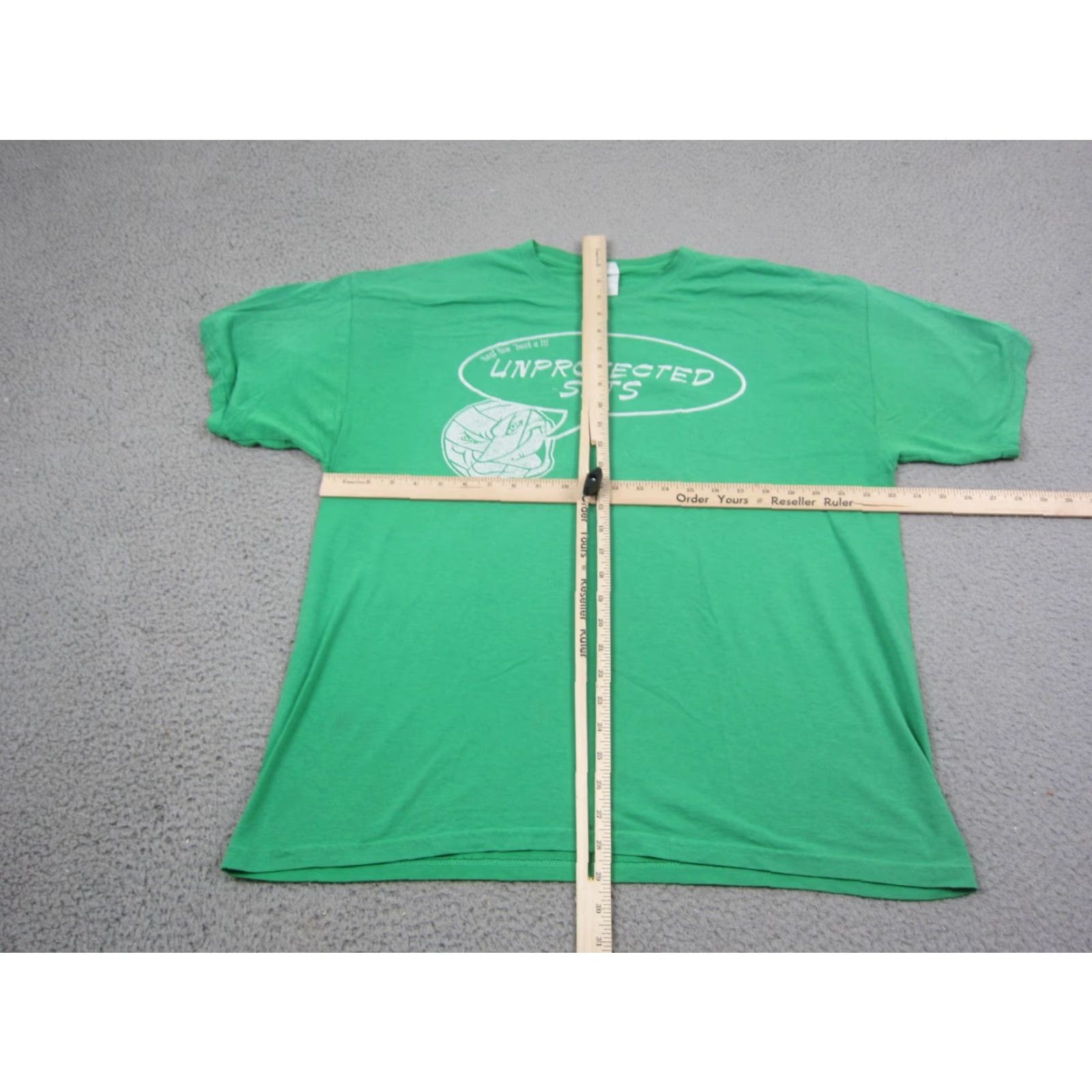 Gildan VINTAGE Gildan Shirt XL Green Mens 90s USA Funny Volleyball Short Sleeve Crew Neck T-Shirt Size US XL / EU 56 / 4 - 7 Thumbnail