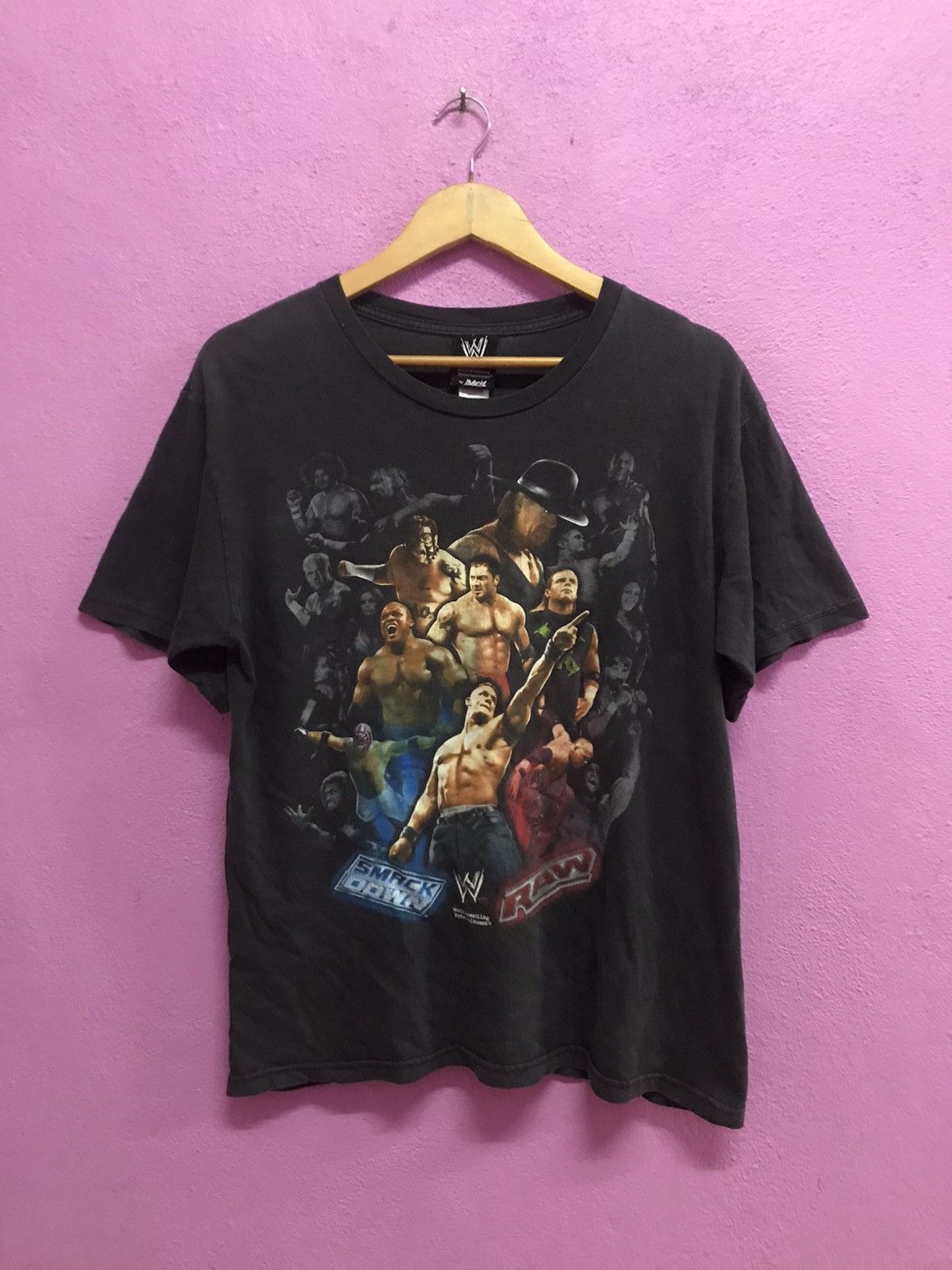 WWE Smackdown Vs Raw T-Shirts Size US M / EU 48-50 / 2 - 1 Thumbnail