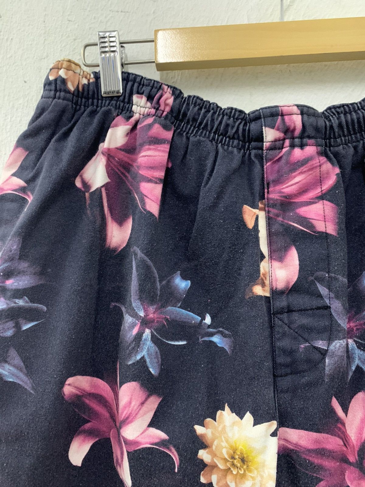 Stussy Stussy Beach Shorts Pants Panther Moon Flower Size US 35 - 5 Thumbnail