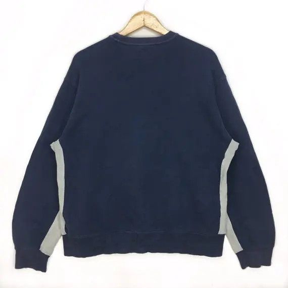 Nike Vtg 90' NIKE Center Logo Swoosh Sweatshirt Pullover Size US L / EU 52-54 / 3 - 5 Thumbnail