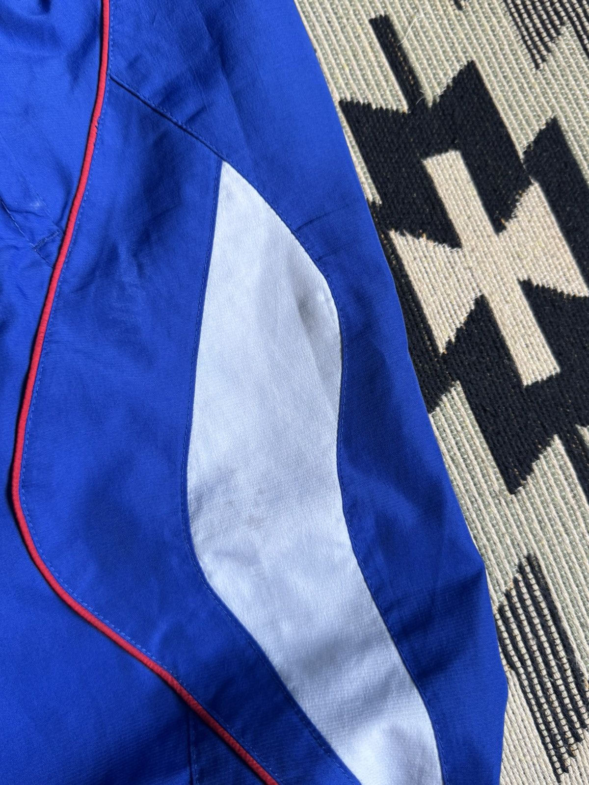 Umbro Vintage Umbro Rangers Drill Nylon Track Pants Size US 34 / EU 50 - 11 Thumbnail