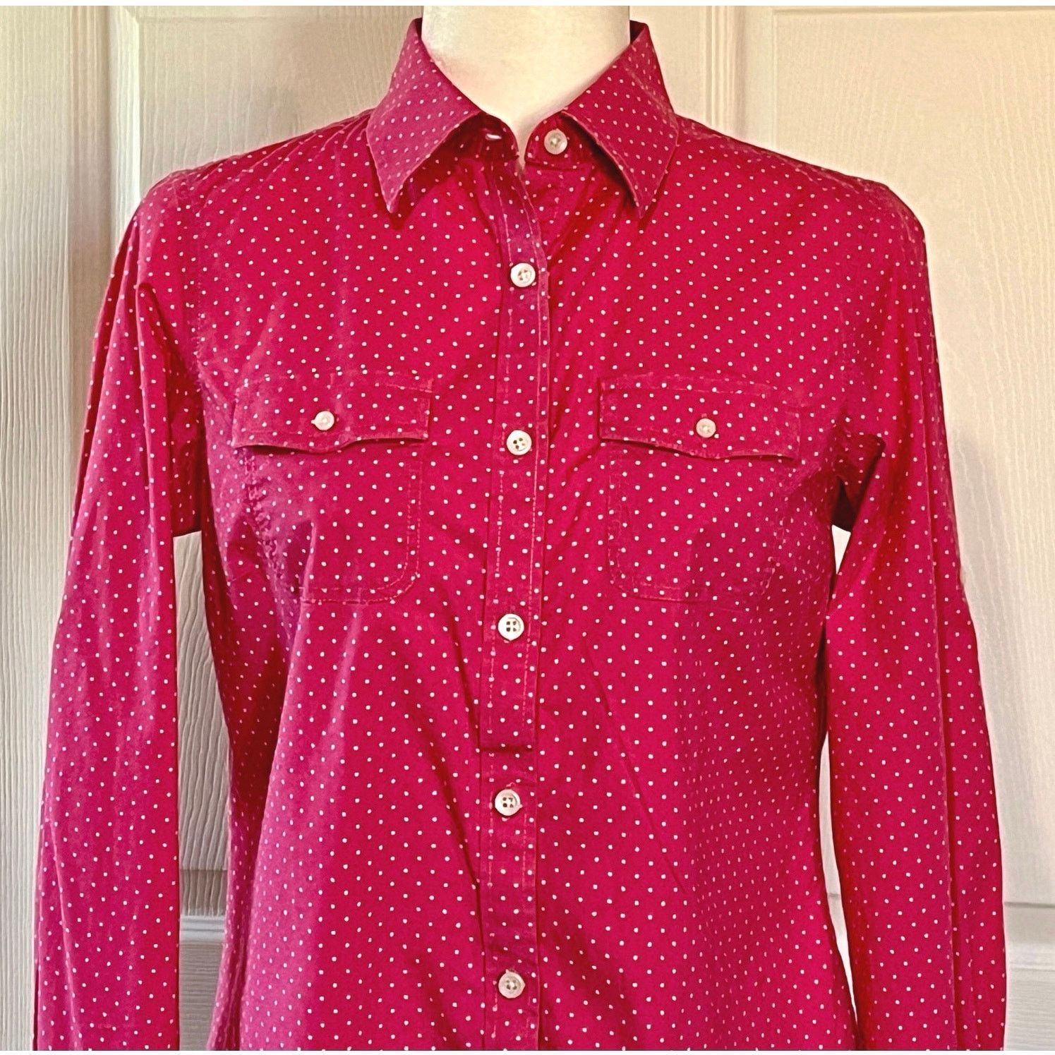 L.L. Bean LL Bean Small pink polka dot top long sleeved shirt, button Size S / US 4 / IT 40 - 2 Thumbnail