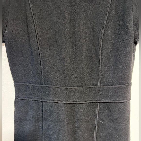 St. John St. John Black Short Sleeve Sheath Dress Size 4 Size S / US 4 / IT 40 - 6 Thumbnail