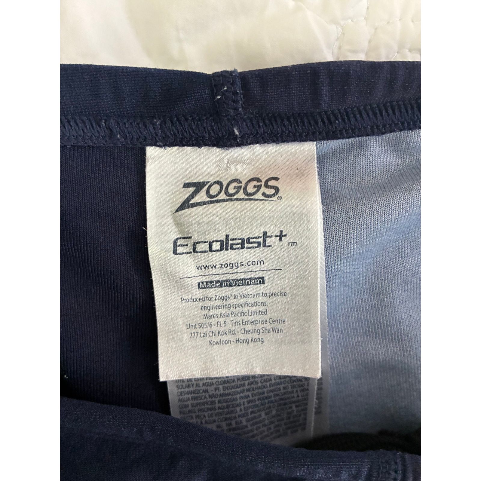 47 Zoggs Men’s Swimmers Size: 32 (AU 14) Size US S / EU 44-46 / 1 - 3 Thumbnail