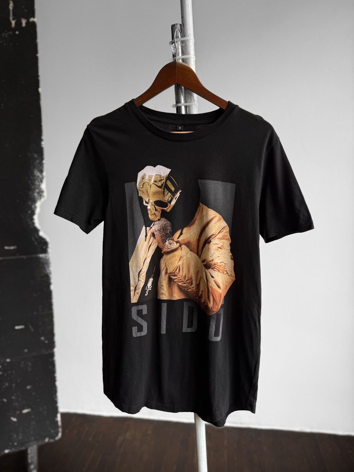 Other Sido Mens Black German Rap Music Graphic Print Band T-Shirt Size US S / EU 44-46 / 1 - 1 Thumbnail
