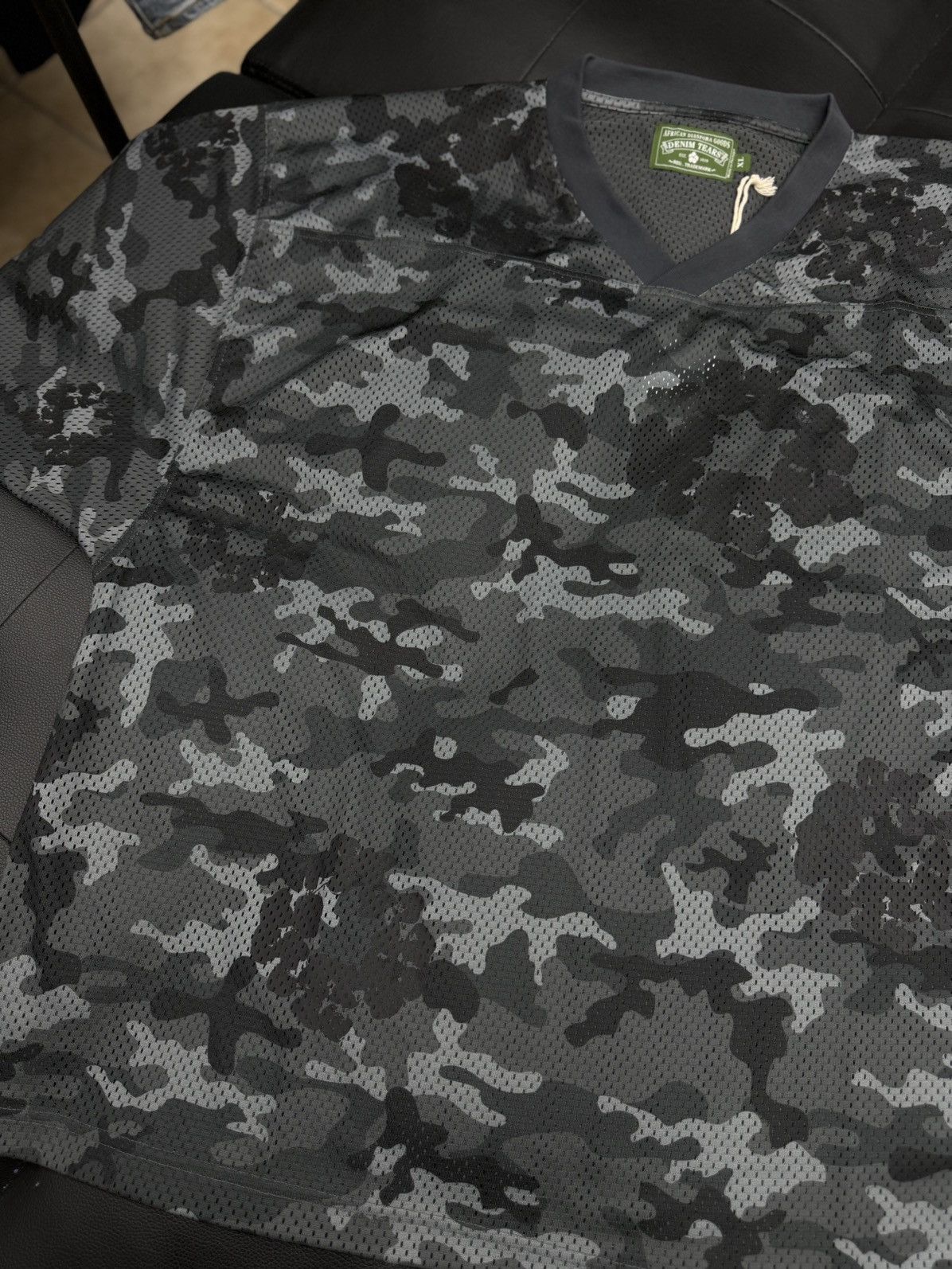 DENIM TEARS Denim Tears Black Camo Cotton Wreath Jersey Size XL (NEW) Size US XL / EU 56 / 4 - 3 Thumbnail