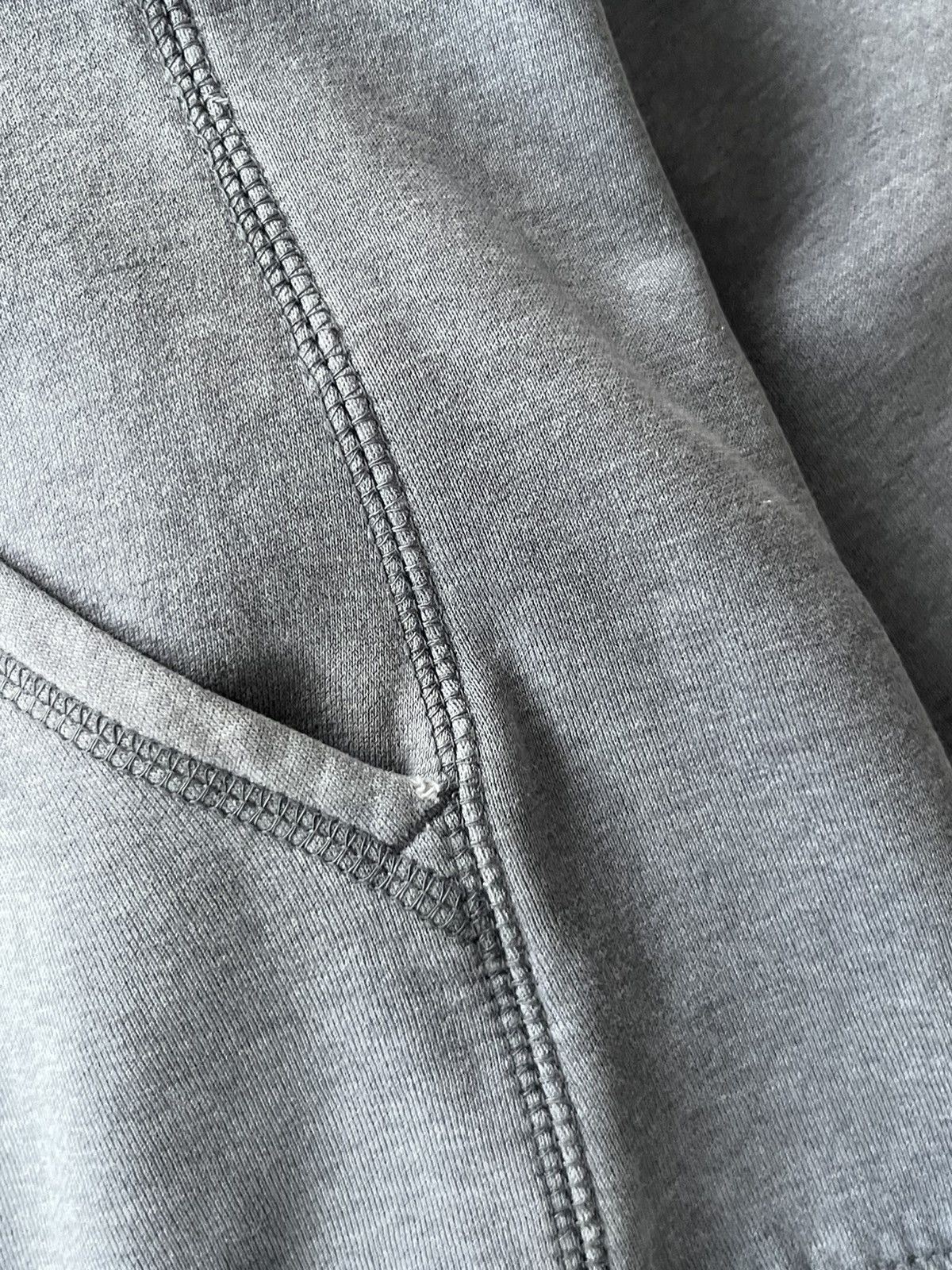 Nike Vintage 00’s Zip Hoodie Nike Air BIG LOGO Streetwear Size US L / EU 52-54 / 3 - 12 Thumbnail