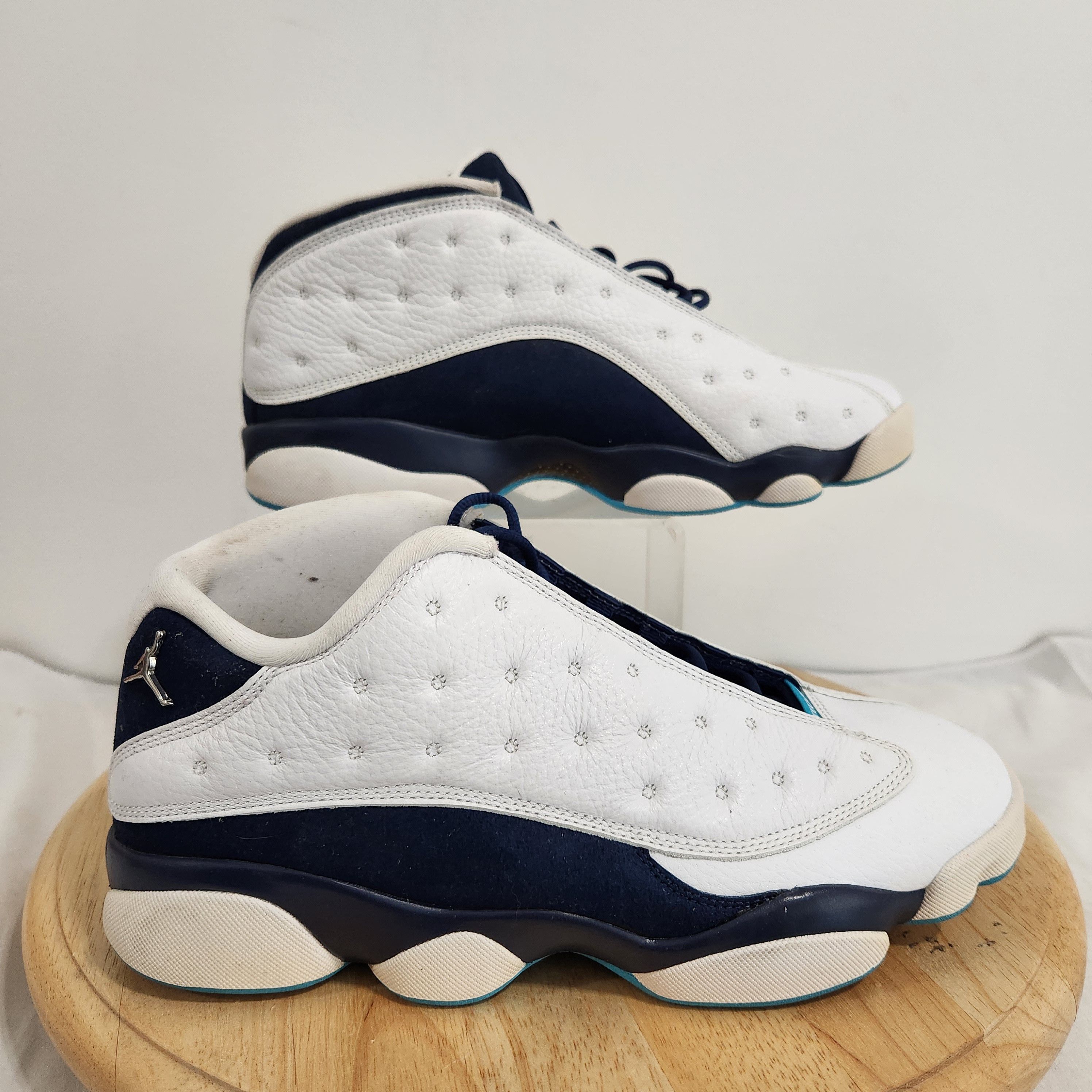 Jordan Brand Air Jordan 13 Low Hornets Size US 10 / EU 43 - 2 Thumbnail
