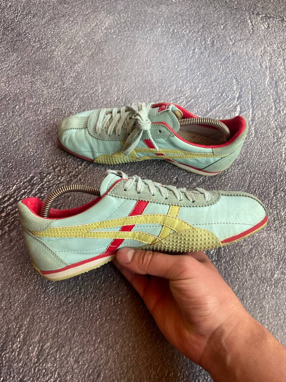 Vintage Vintage Asics Onitsuka Tiger leather sneakers Size US 6 / EU 39 - 2 Thumbnail