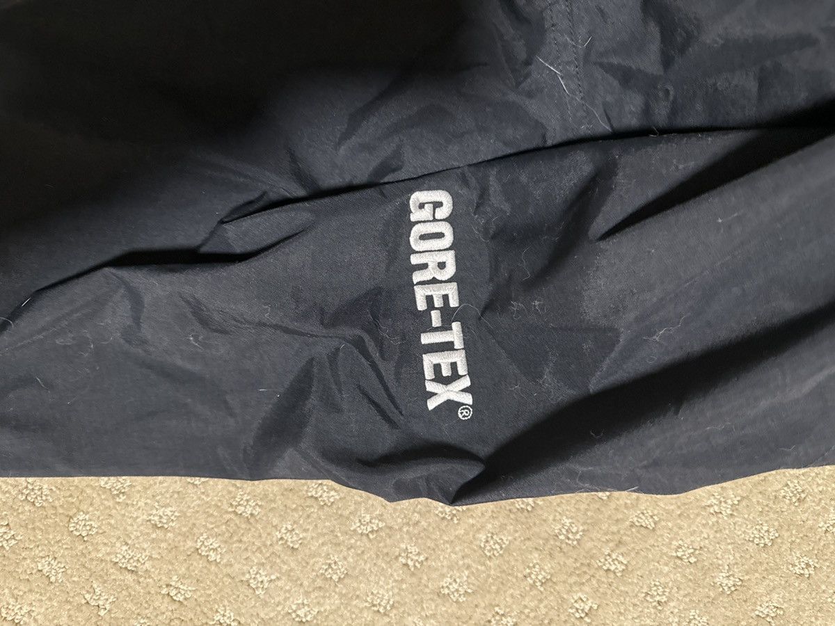 image of Goretex Jacket in Black, Men's (Size XL)