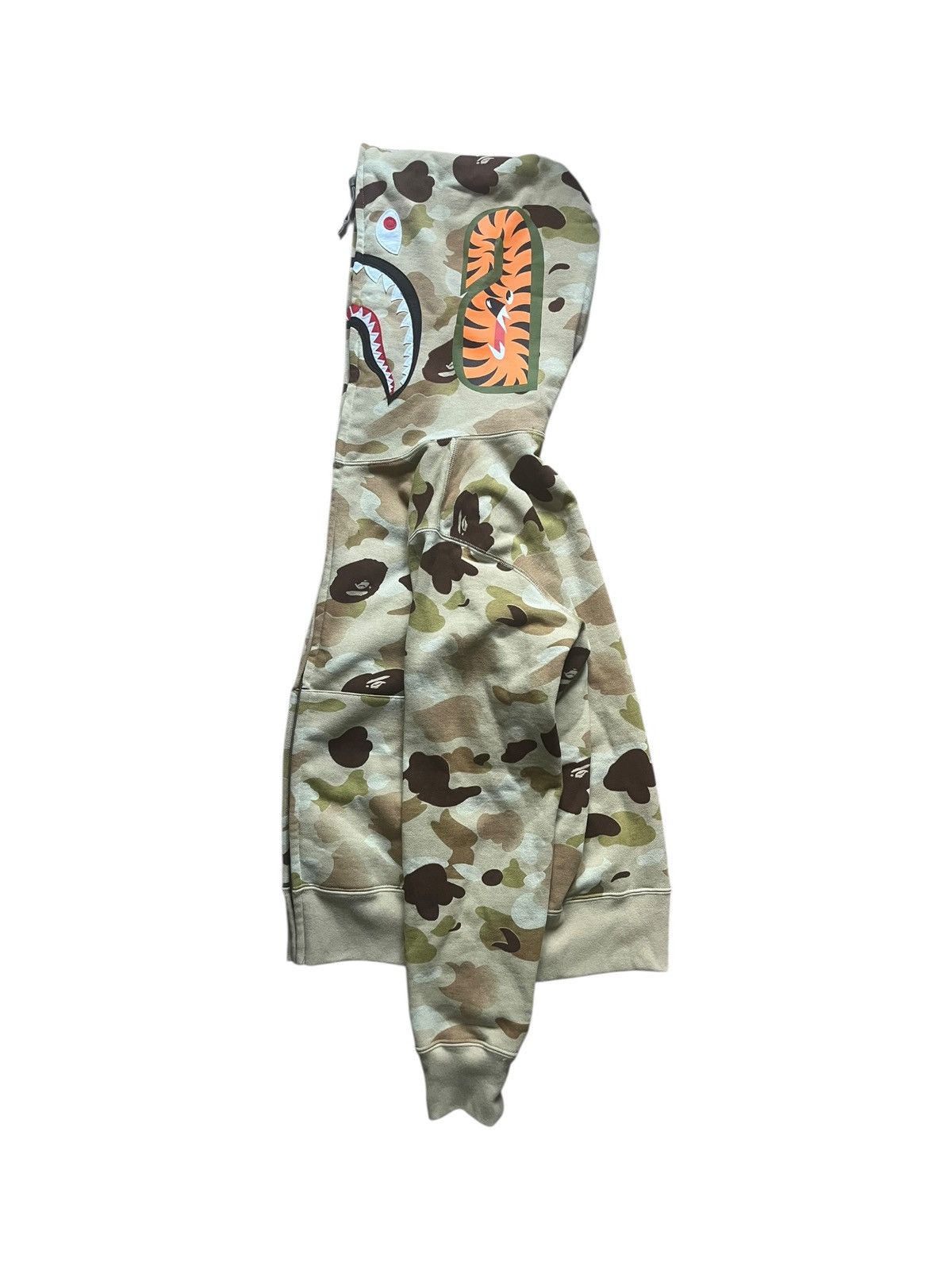Bape Babe shark camo hoodie luxury designer streetwear y2k rare Size US S / EU 44-46 / 1 - 2 Thumbnail