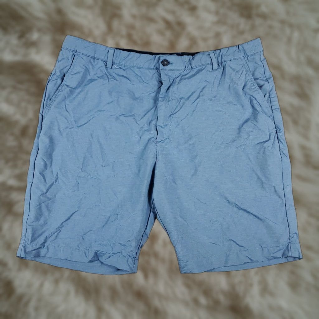 Vintage Greg Norman Blue Chinos Shorts Flat Front Pockets Belt Loops Regular 42 Mens Size 42 Blue Polyester Spandex Logo Vintage No Size US 42 / EU 58 - 1 Thumbnail
