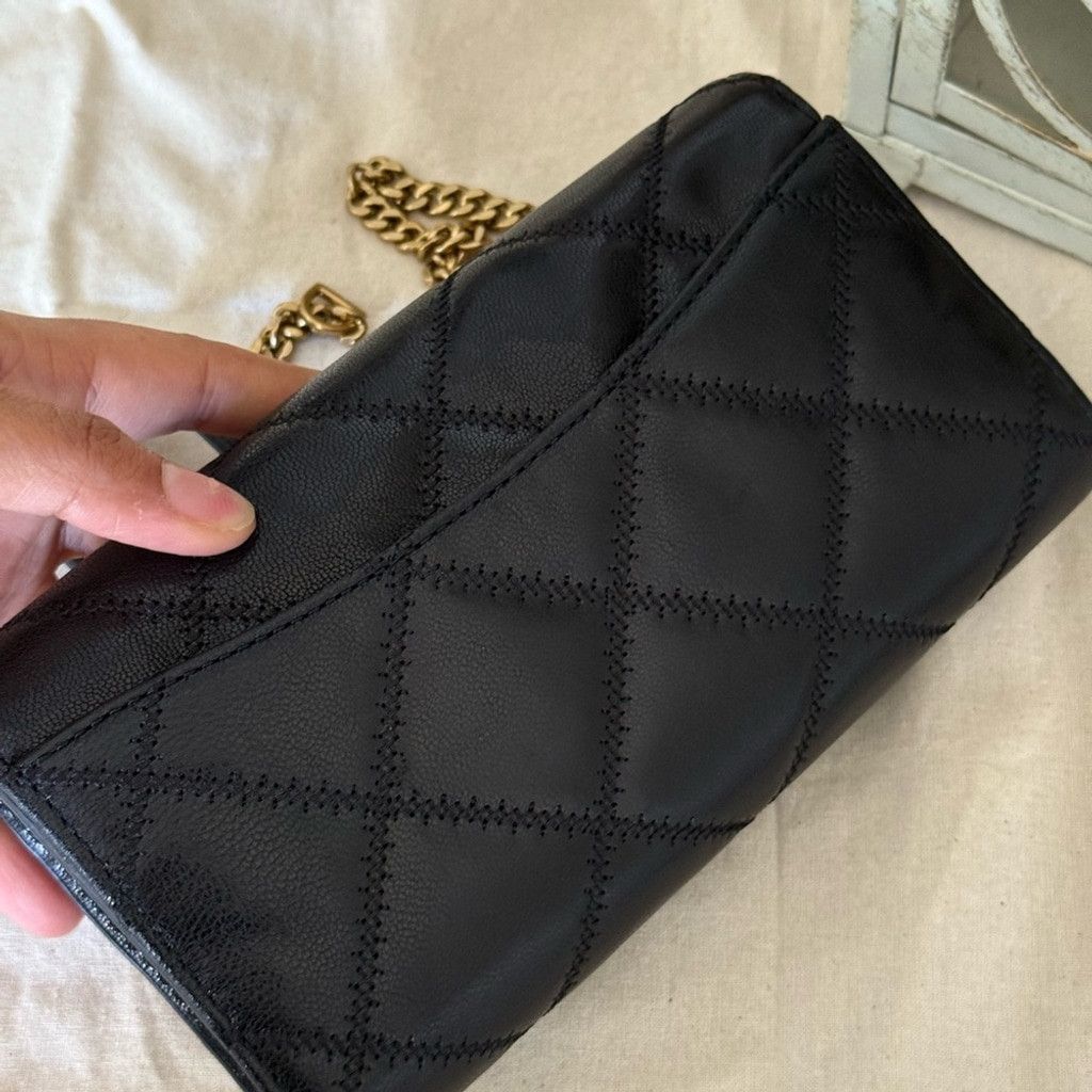 Tory Burch New Tory Burch Willa Diamond Quilted Soft Leather Crossbody Size ONE SIZE - 4 Thumbnail