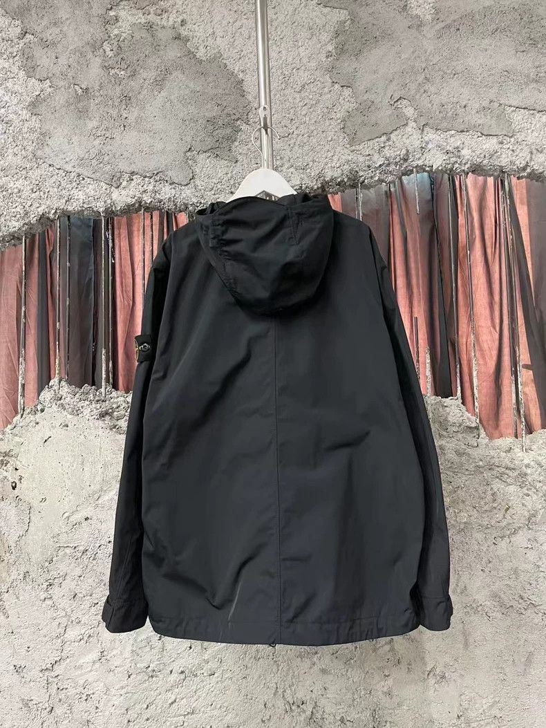 Stone Island Stone Island Waterproof Hooded Jacket -2506 Size US L / EU 52-54 / 3 - 2 Thumbnail