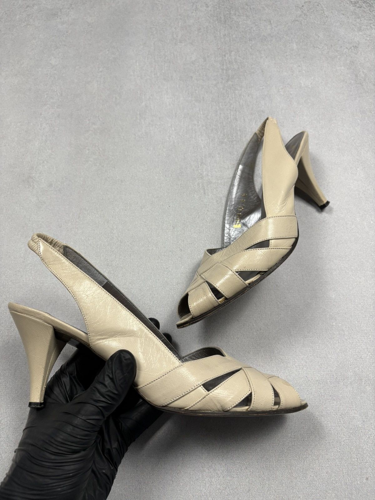 Dior Christian Dior Vintage Leather Slingback Heels Beige EU 38.5 Size US 8 / IT 38 - 3 Thumbnail