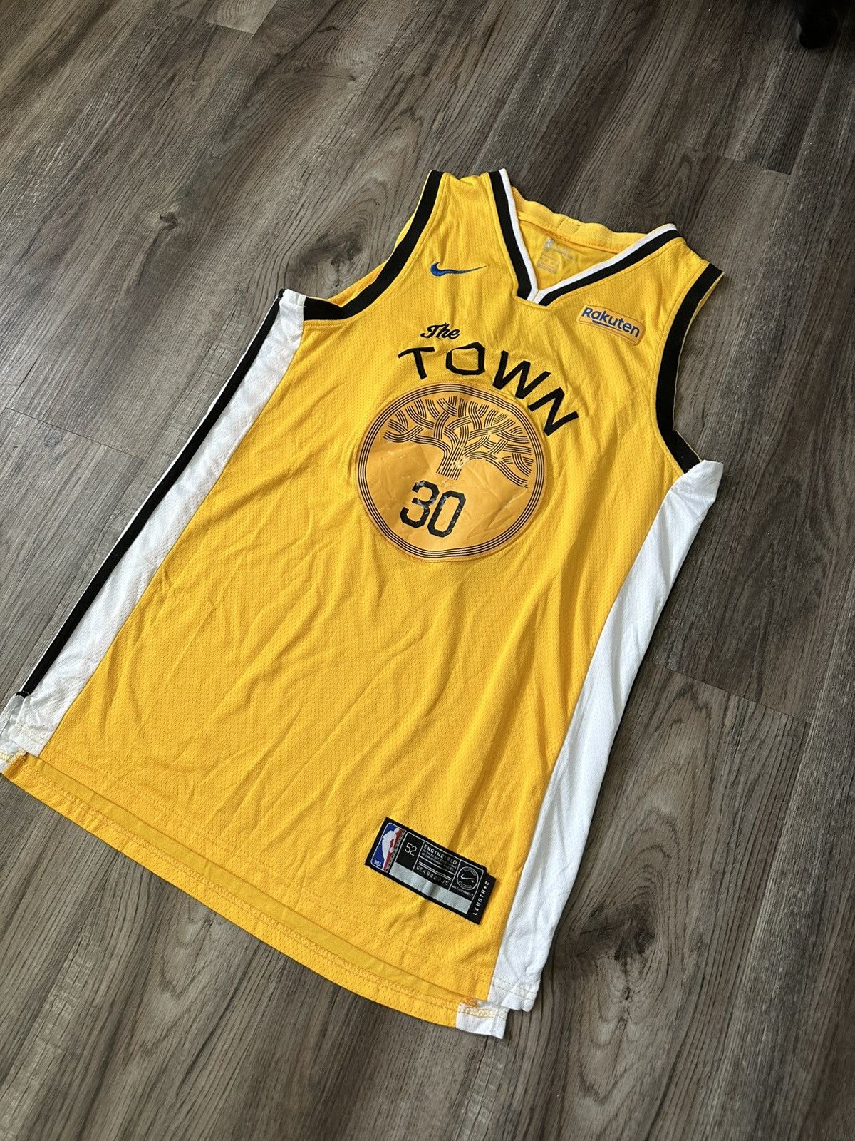 NBA Golden State Warriors The City Classic Edition Jersey Curry Size US XL / EU 56 / 4 - 2 Thumbnail