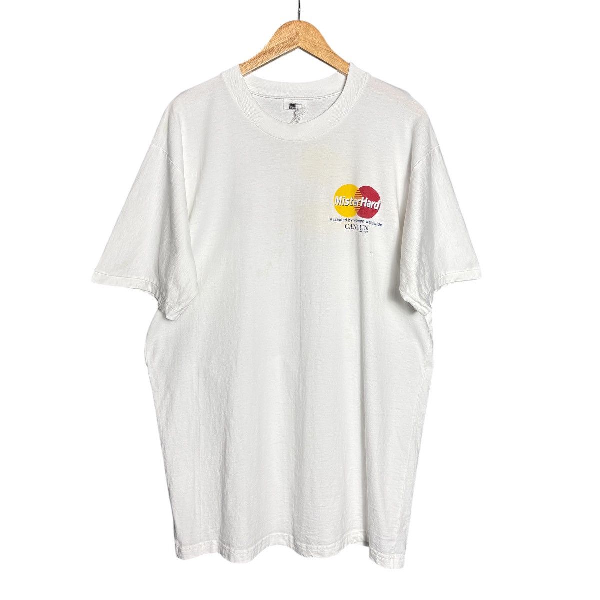 Vintage Vintage 90s Mister Hard Cancun Mexico T Shirt Size US XL / EU 56 / 4 - 2 Thumbnail