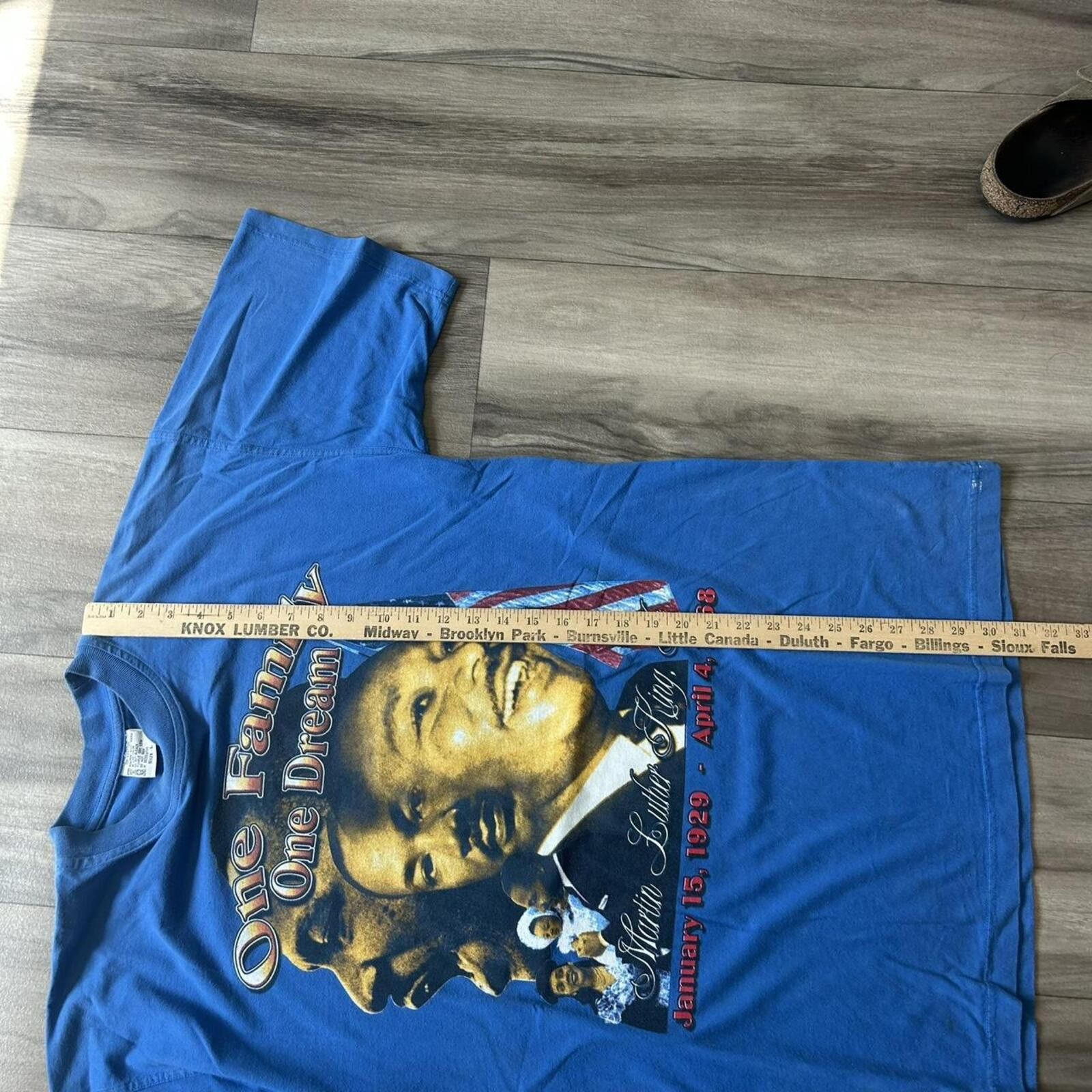 Gildan Vintage Martin Luther King graphic t shirt size L rap tee Size US L / EU 52-54 / 3 - 6 Thumbnail