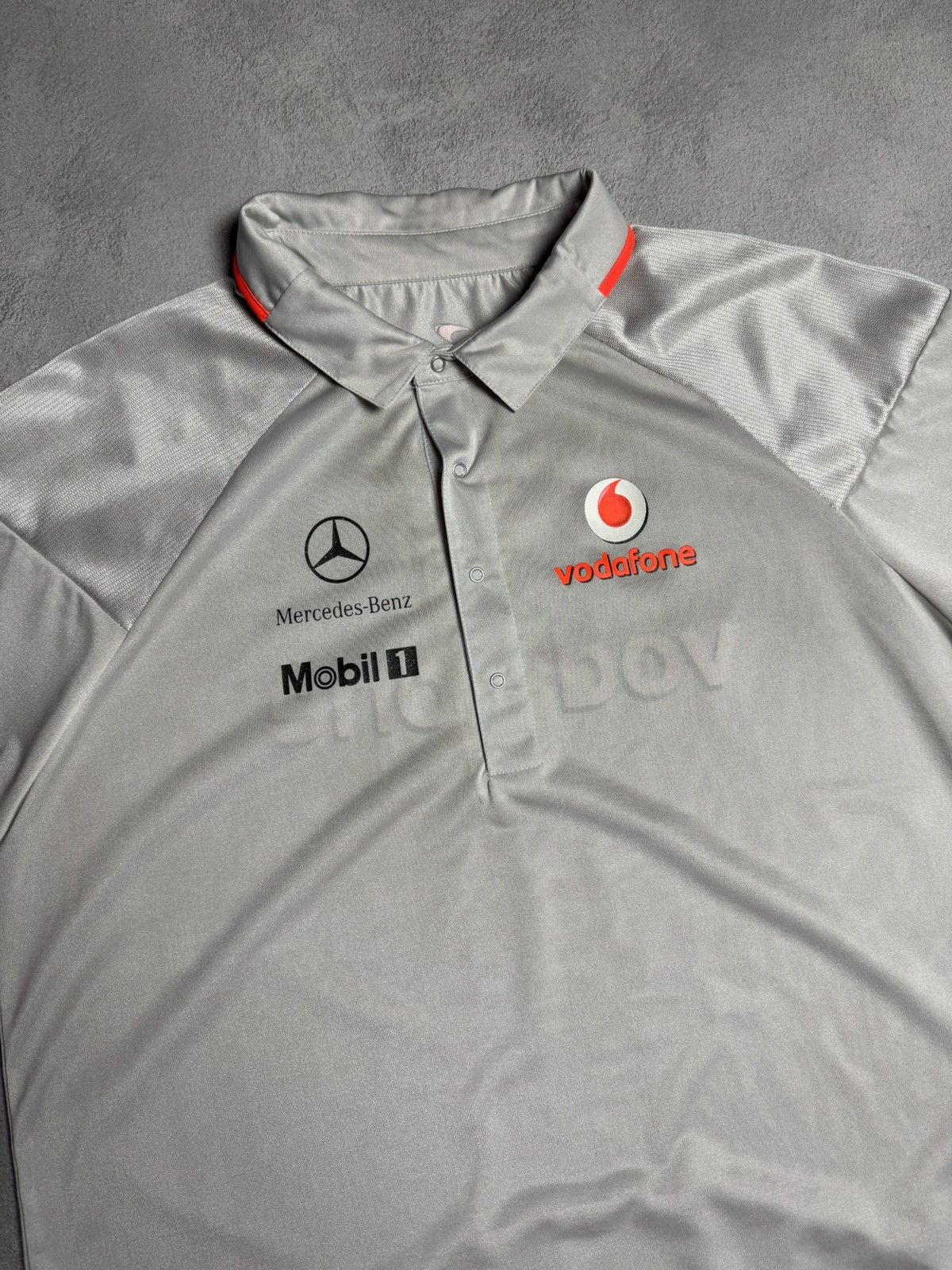 Malcolm McLaren Vodafone McLaren Mercedes F1 Racing Team Polo Shirt Jersey Size US XXL / EU 58 / 5 - 3 Thumbnail