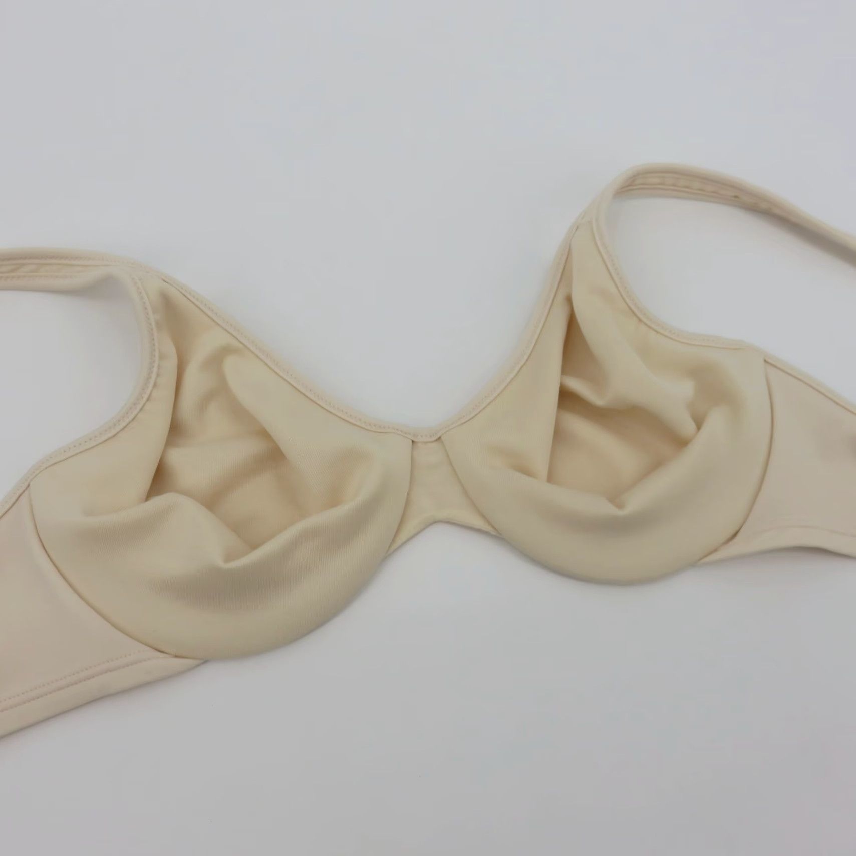 Vintage Bali Bra 36B Cream Solid Underwire Unlined Style 3383 Passion for Comfort Women Size ONE SIZE - 7 Thumbnail