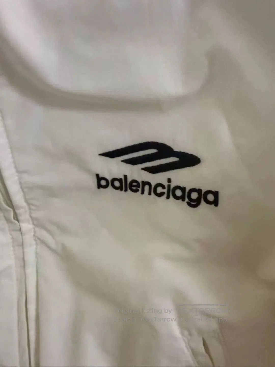 Balenciaga short white jacket with embroidered logo. Size US S / EU 44-46 / 1 - 3 Thumbnail