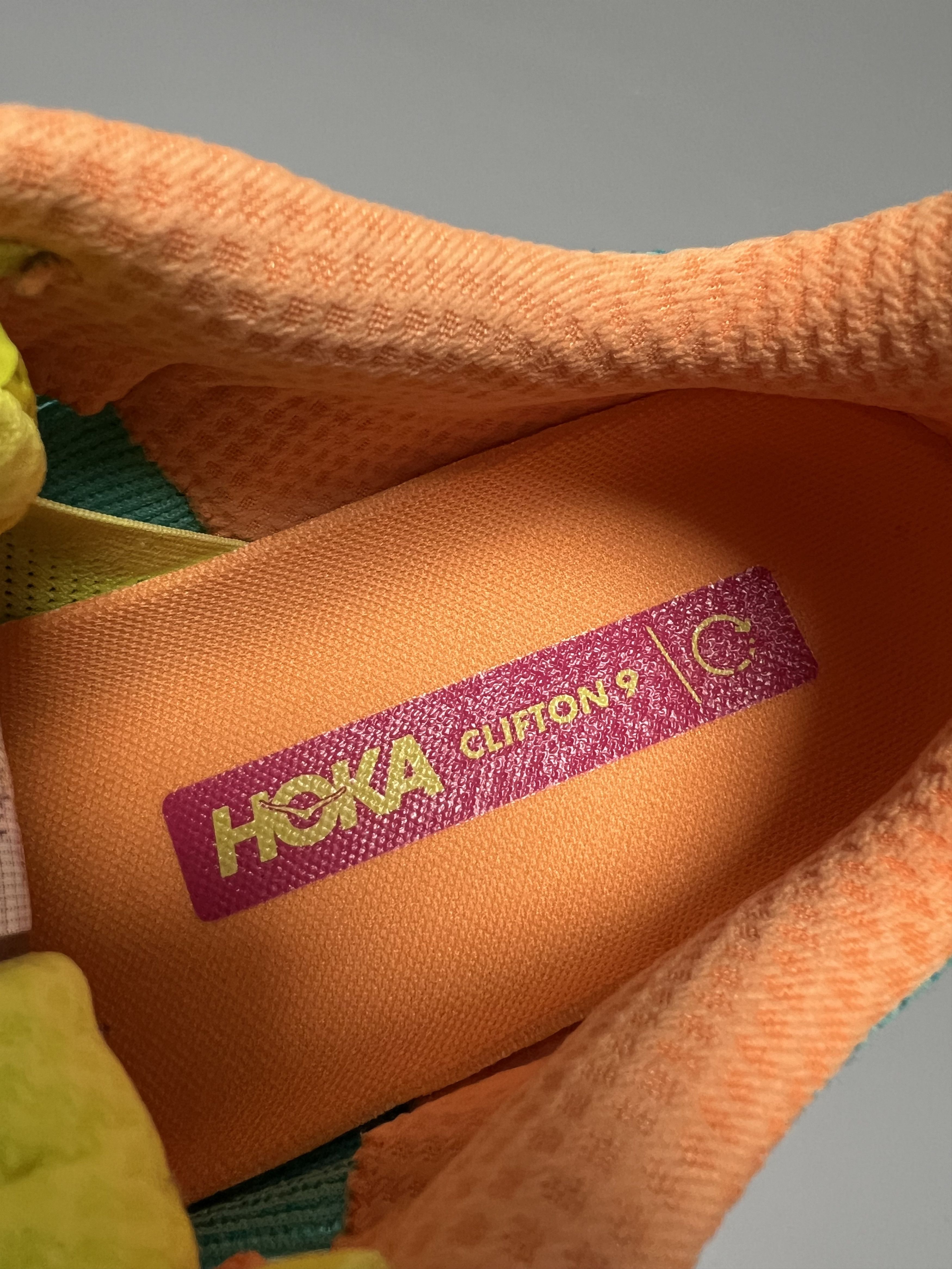Hoka 9D Hoka One One Clifton 9 Men's Running Shoes Walking Gym Size US 9 / EU 42 - 17 Thumbnail