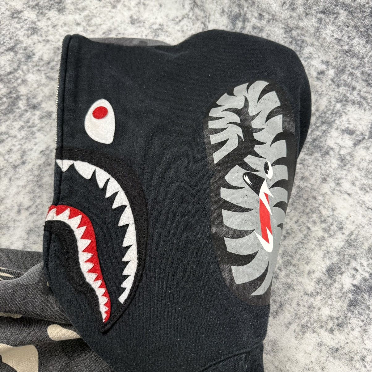 Bape BAPE Shark Full Zip Hoodie Glow in the Dark Camo Split Black Size US XL / EU 56 / 4 - 8 Thumbnail