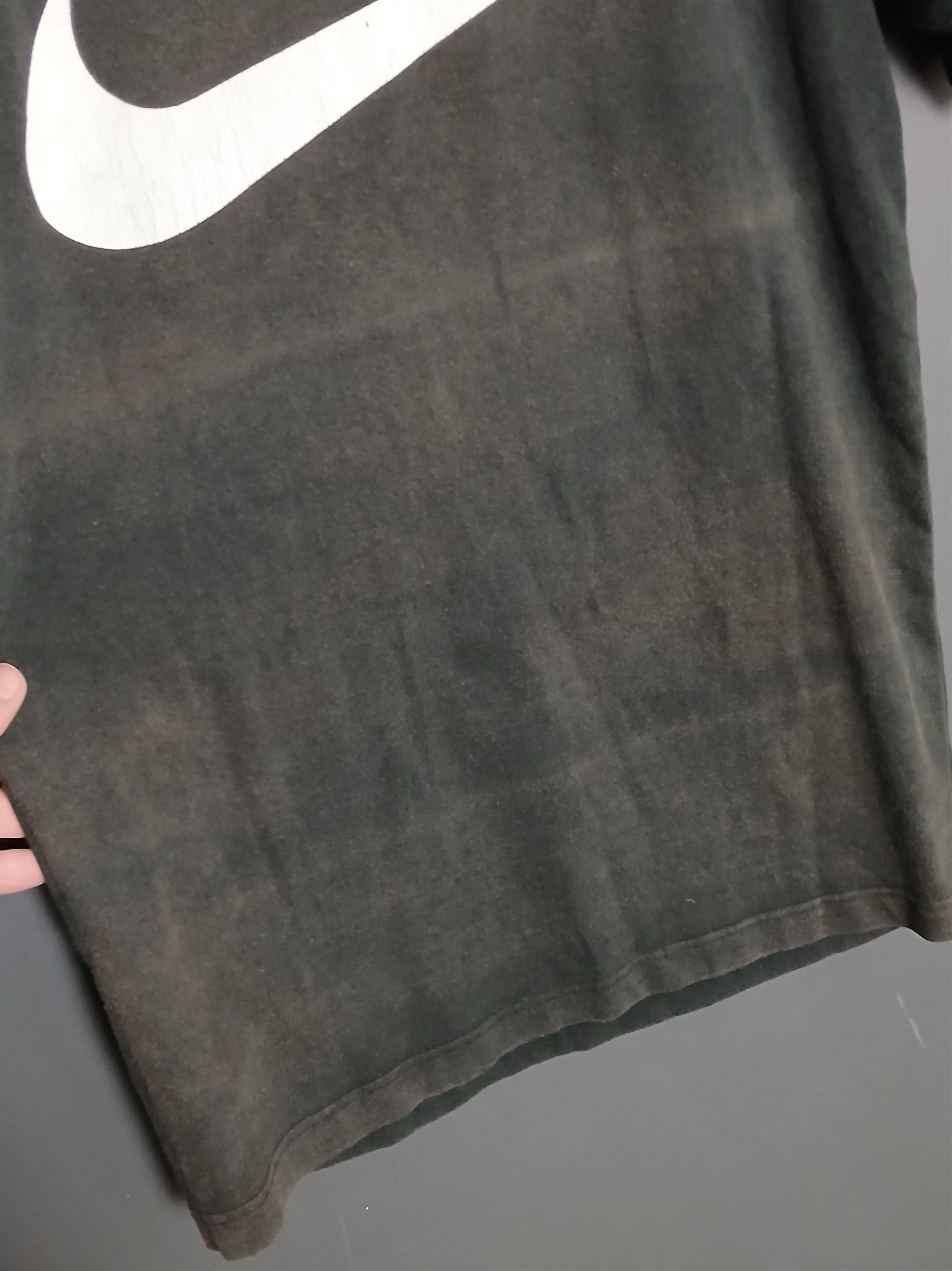 Nike × Vintage Vintage Nike T-Shirt Size US L / EU 52-54 / 3 - 7 Thumbnail