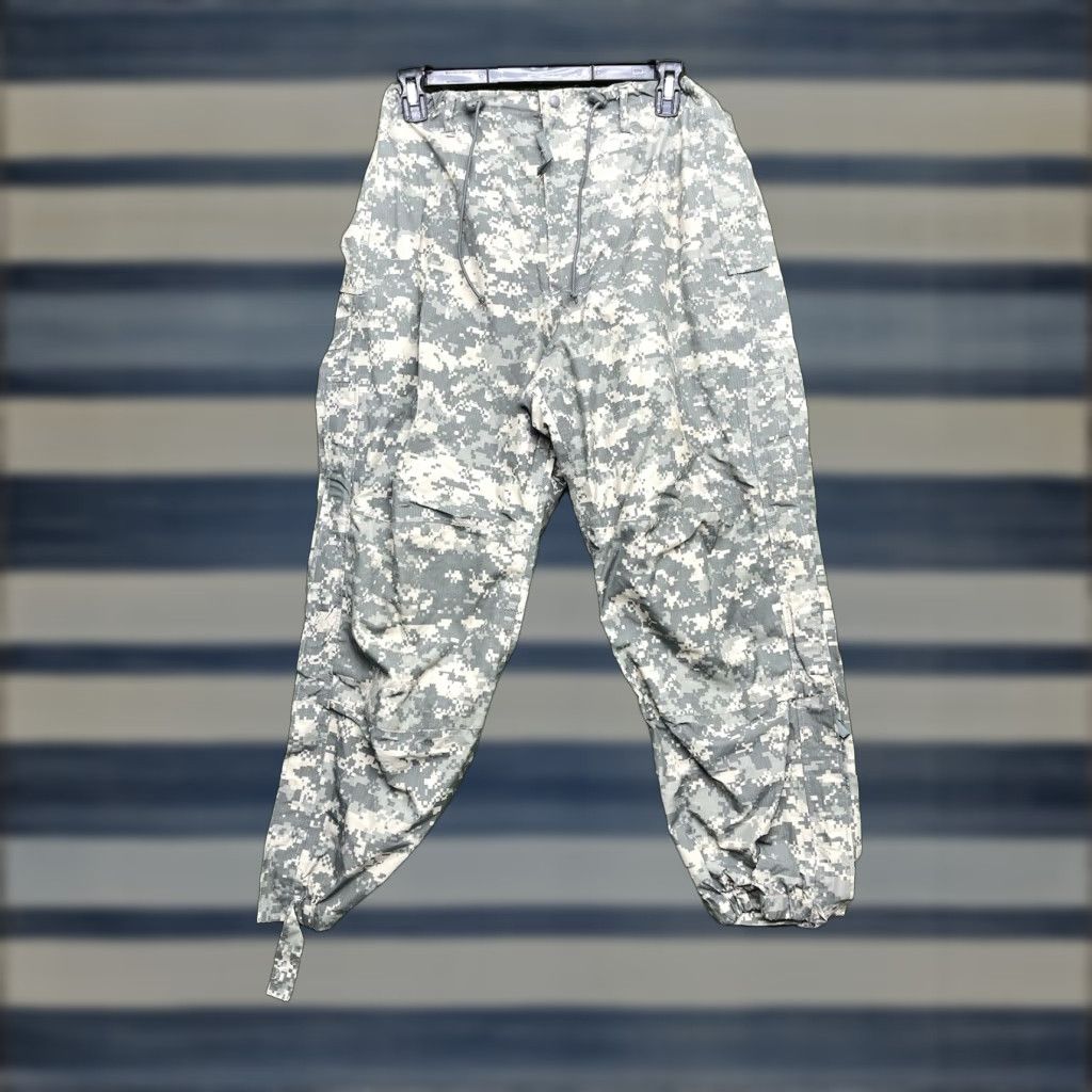 Vintage VINTAGE US Army Goretex Pants Waterproof Gen III Ripstop Digital Camo 32x27 Medium Reg Size US 31 - 1 Thumbnail
