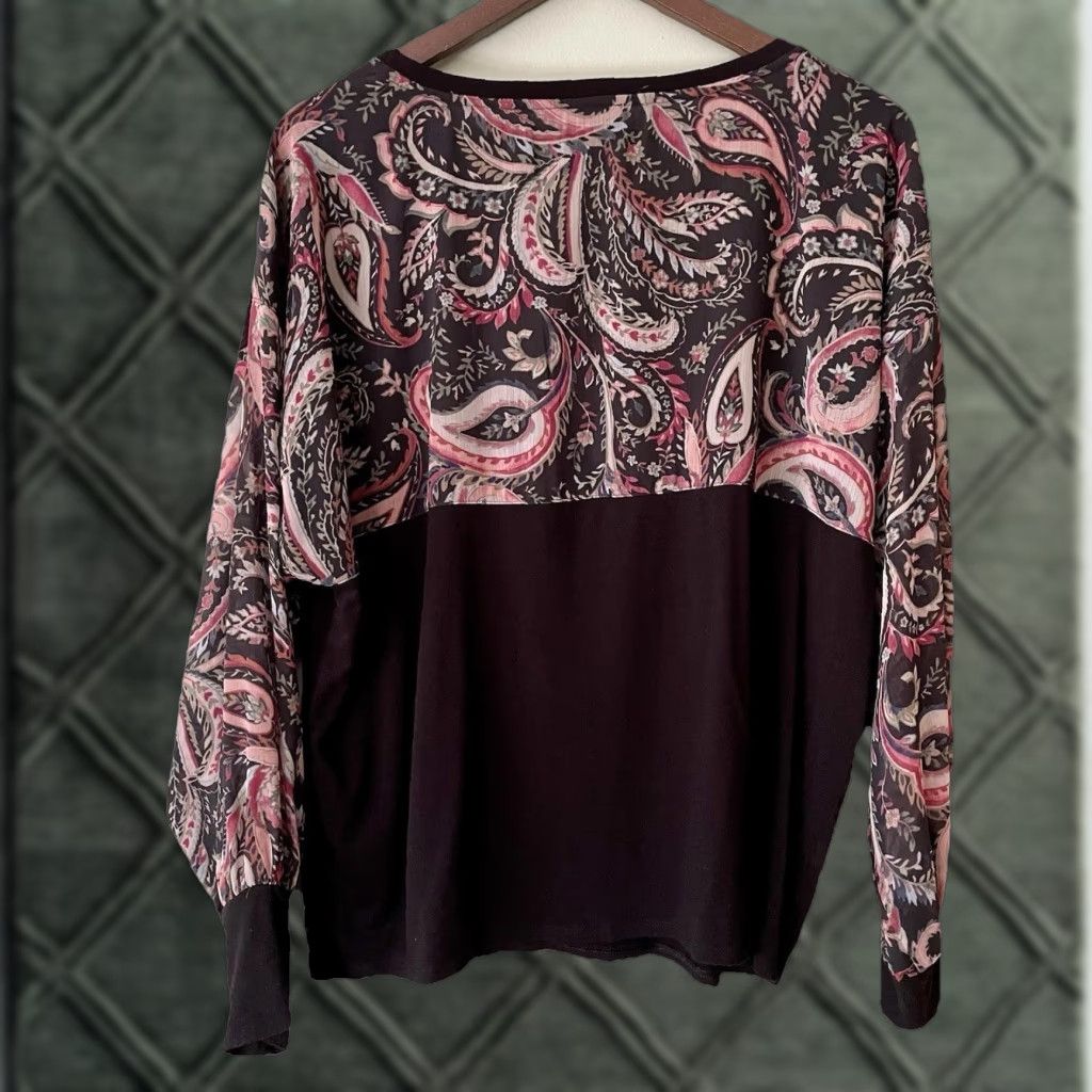 Vintage Chico’s Blouse XL Black Sheer Paisley Long Sleeve Knit Bell Sleeve Casual Womens Knit Blouse Vintage: No? Size XL / US 12-14 / IT 48-50 - 1 Thumbnail