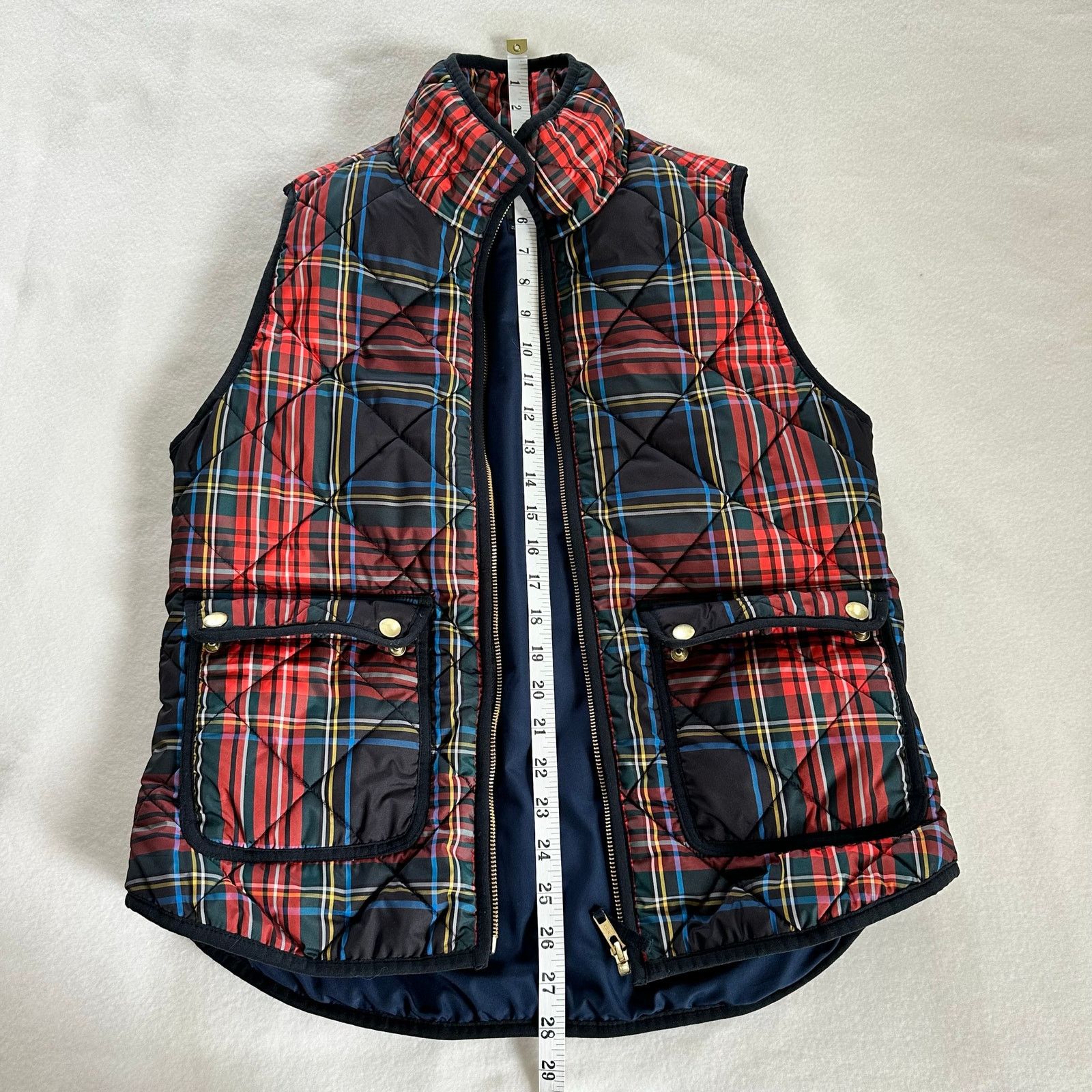 J.Crew J. Crew Stewart Tartan Plaid Holiday Quilted Vest Size S Size S / US 4 / IT 40 - 12 Thumbnail