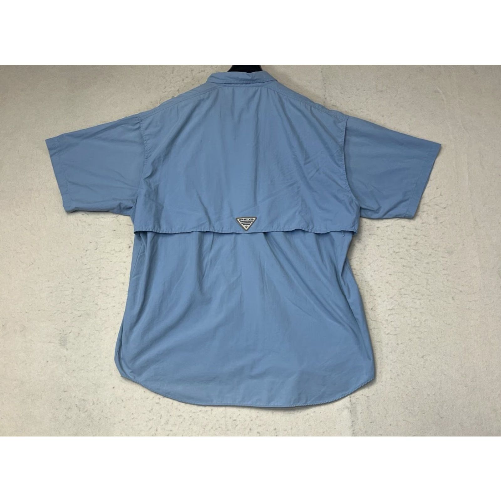 Vintage Columbia PFG Shirt Mens L Button-Up Short Sleeve Blue 30+ UPF Collared Nylon Polyester Pockets Size US L / EU 52-54 / 3 - 2 Thumbnail