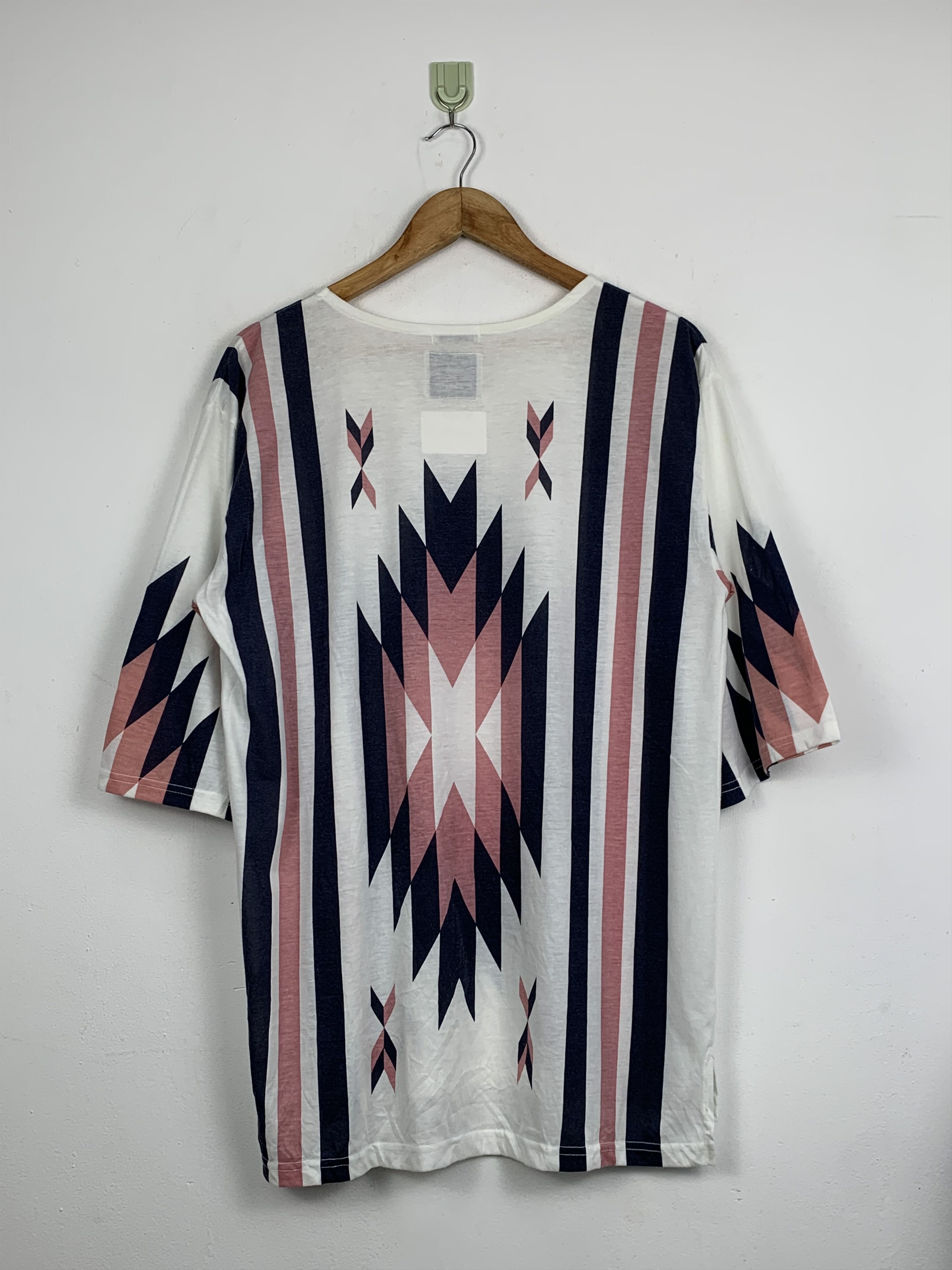 Other Vintage Native Shimayo Navajo T Shirt TA0300 Size US L / EU 52-54 / 3 - 3 Thumbnail