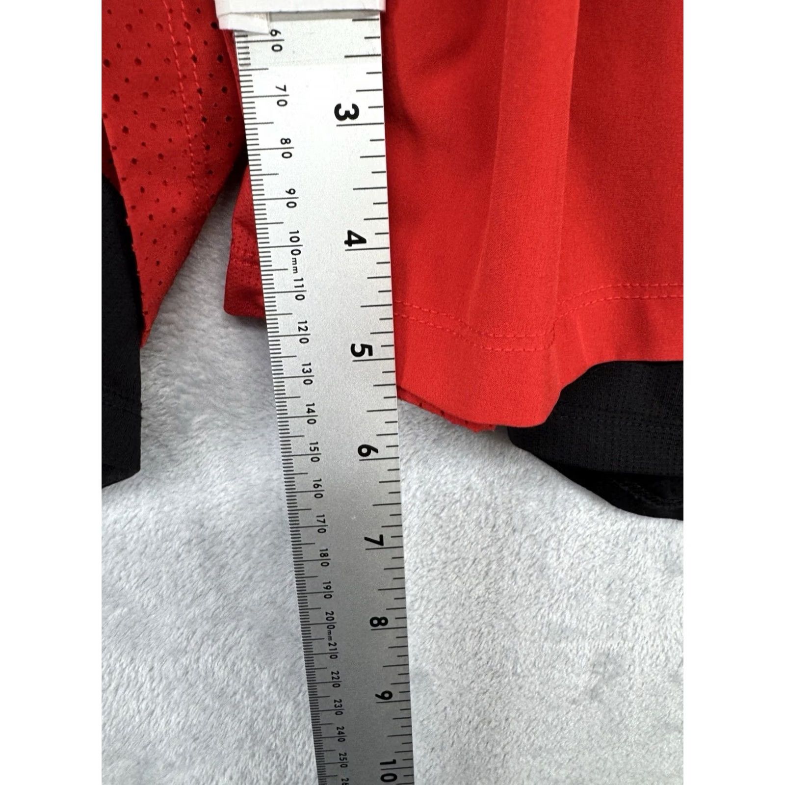 Fabletics Fabletics Kadence Shorts Lined Red Black Men's Medium M 5" Inseam Size US 31 - 5 Thumbnail