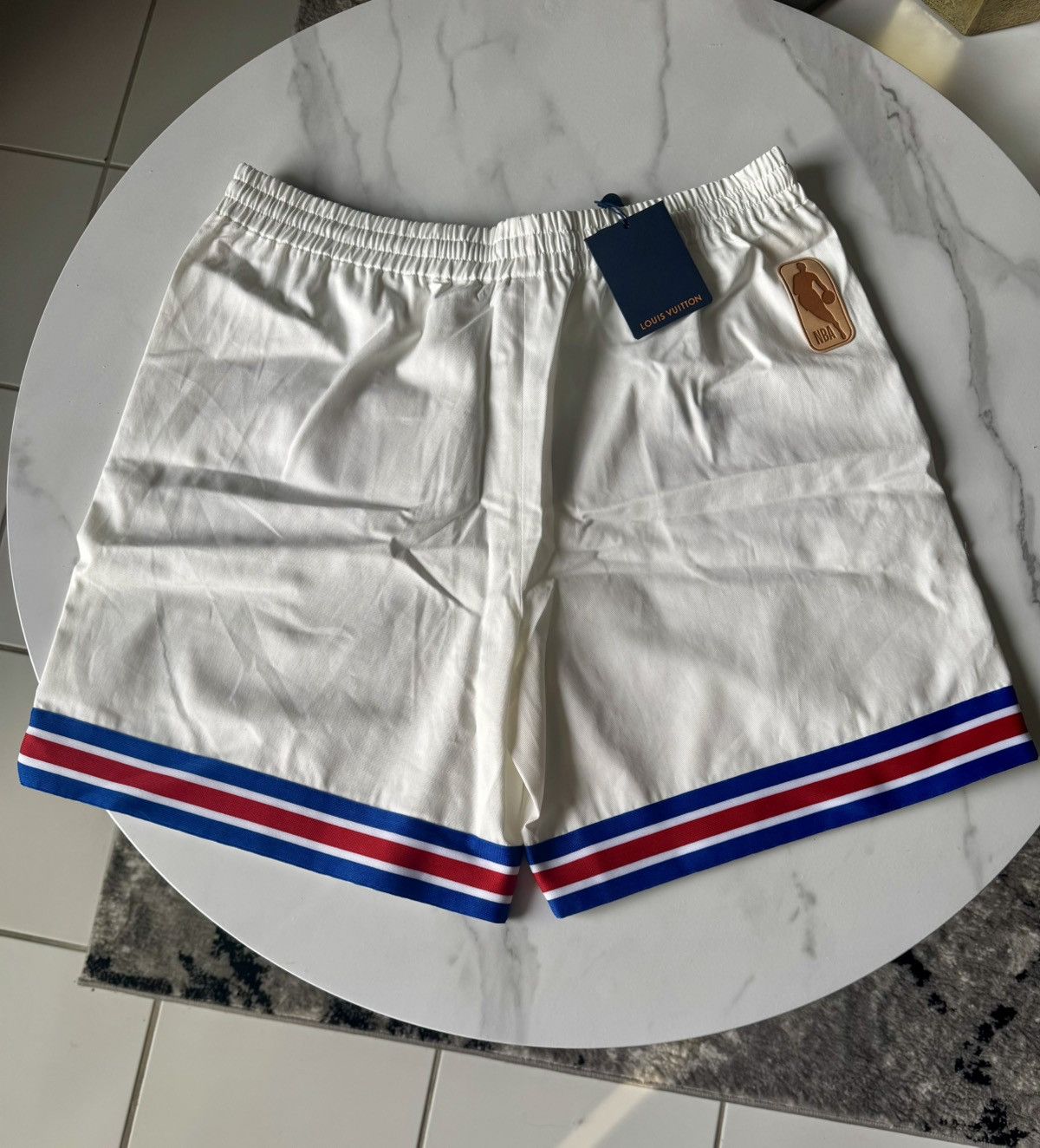Louis Vuitton Louis Vuitton × NBA Basketball Shorts – LIMITED EDITION Size US 41 - 3 Thumbnail