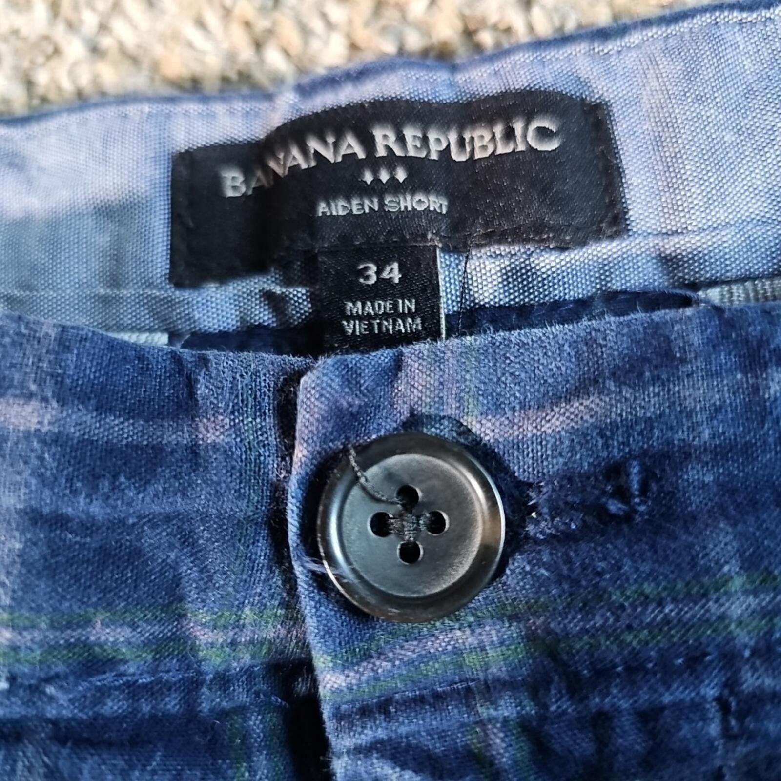 Banana Republic Men’s Banana Republic Navy Aiden Shorts Size 34 Size US 34 / EU 50 - 2 Thumbnail