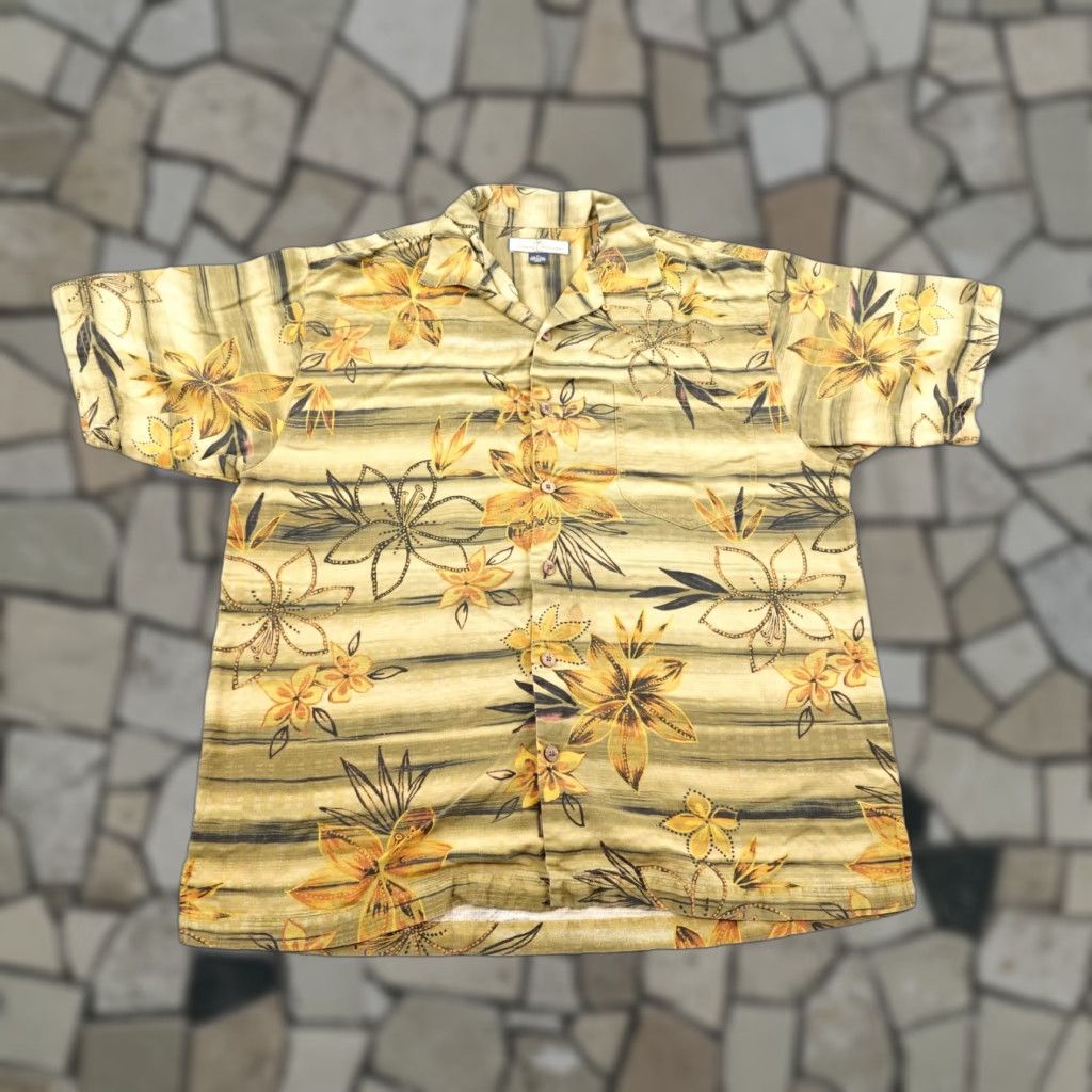Tommy Bahama VINTAGE Tommy Bahama Shirt Mens M Yellow Tan Silk Floral Hawaiian Aloha Camp Lounge Short Sleeve Button-Up Size US M / EU 48-50 / 2 - 1 Thumbnail