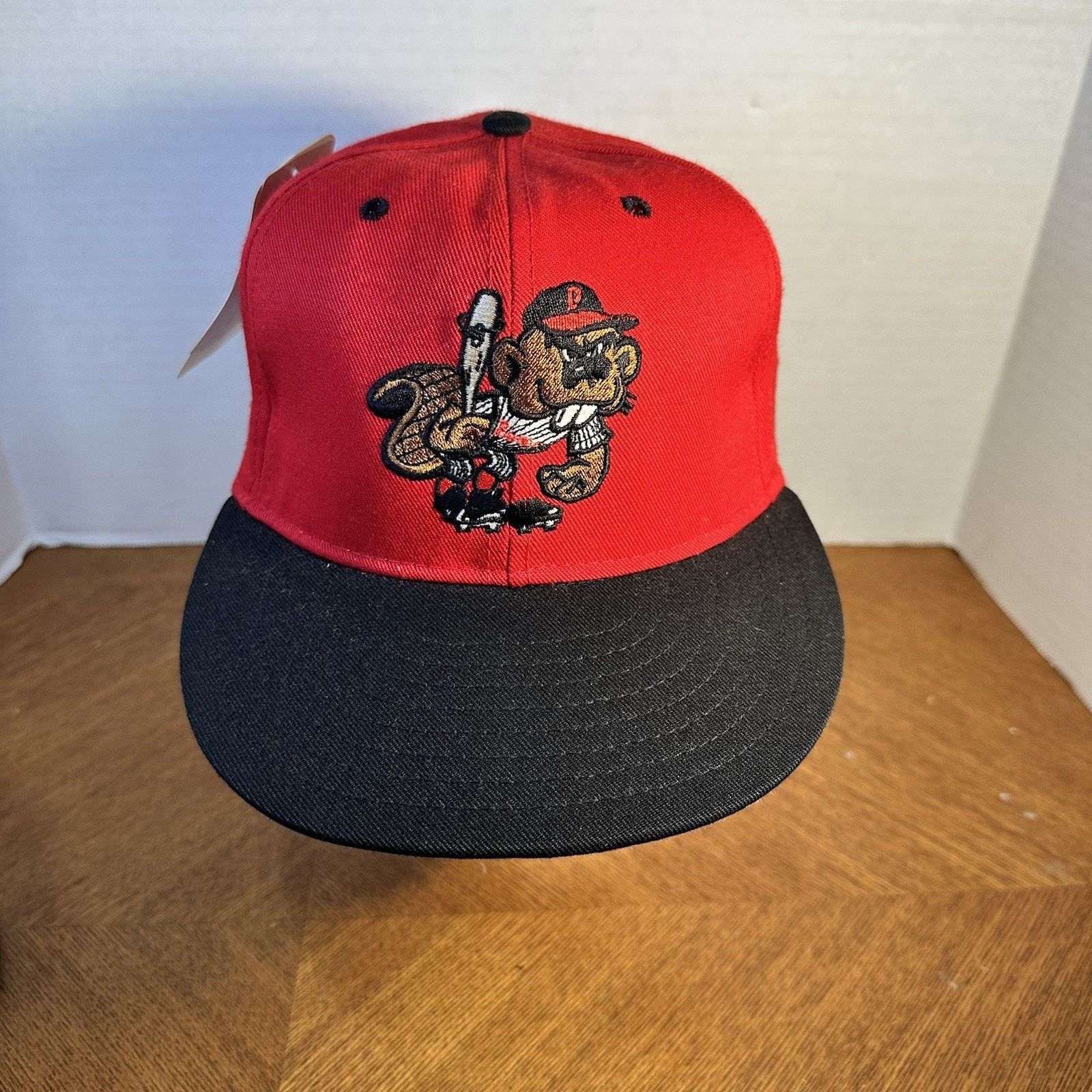 Pro Line VTG 90s Portland Beavers Pro Line Fitted Hat 7 1/4 Deadstock Size ONE SIZE - 1 Thumbnail