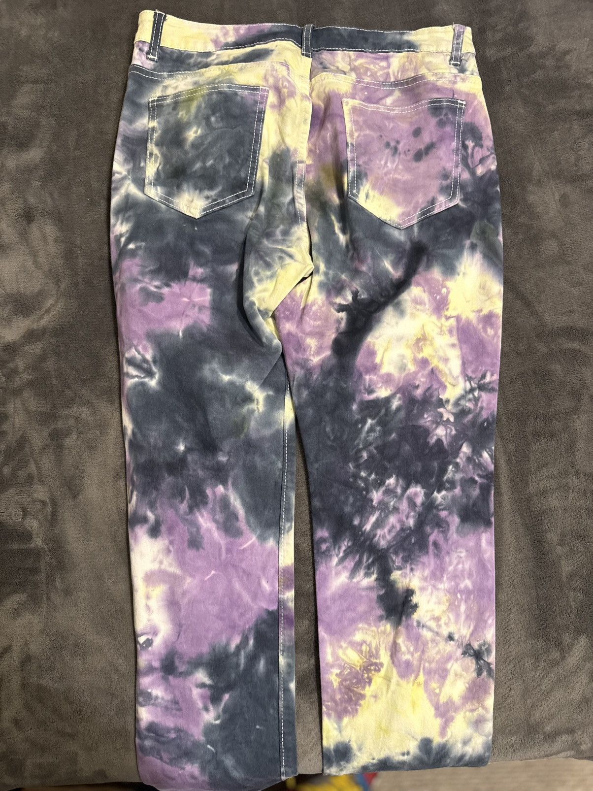 Boohoo BHM Purple & yellow tie-dye jeans size 33 Size US 33 - 2 Thumbnail