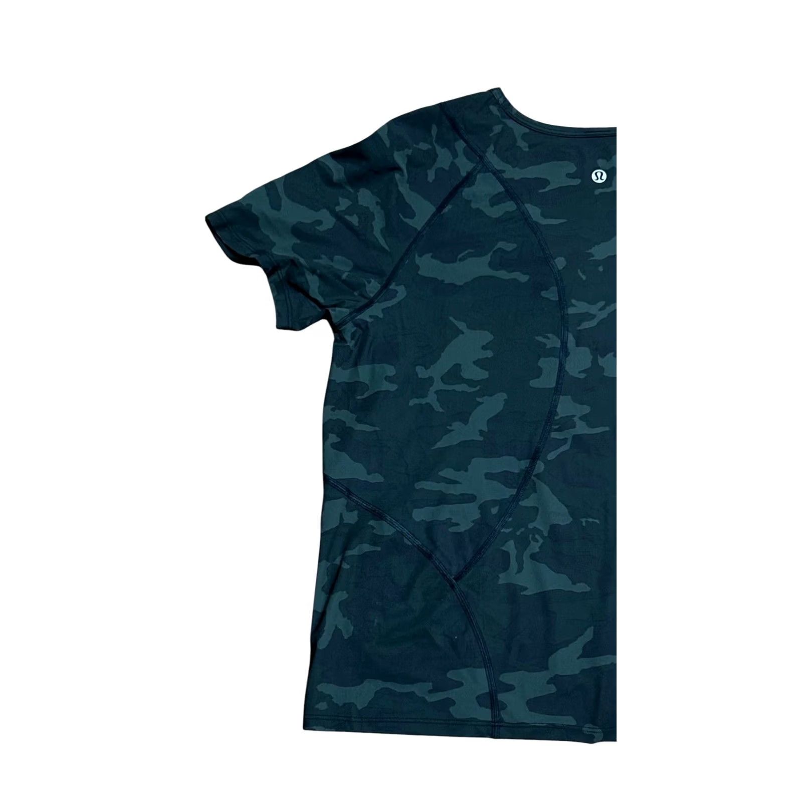 Lululemon Lululemon Outrun the Heat Short Sleeve Camo Green Workout Shirt Top Women Sz M Size M / US 6-8 / IT 42-44 - 7 Thumbnail