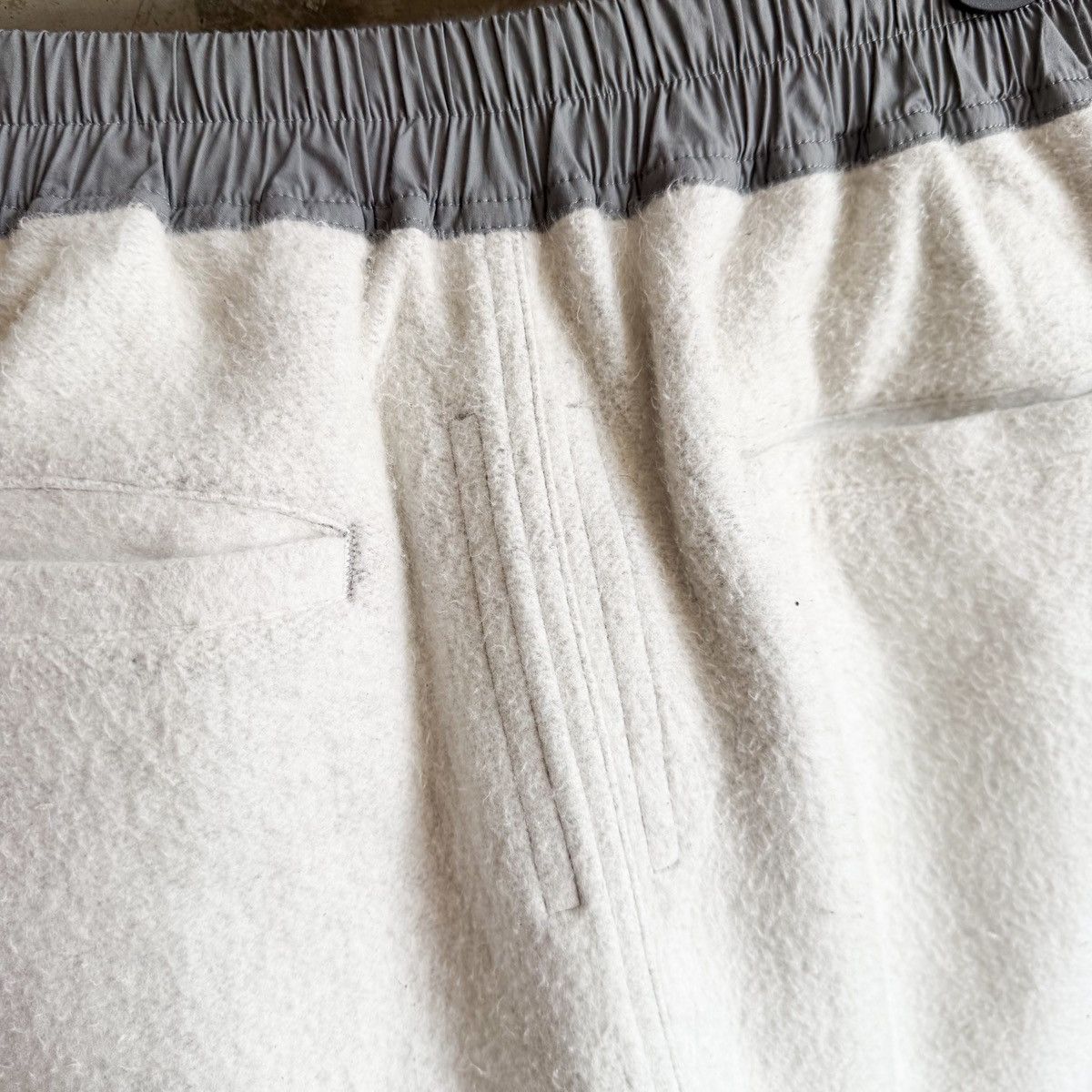 Rick Owens Rick Owens DRKSHDW FW20 Inside Out Reverse Wide Sweatpants Size US 32 / EU 48 - 6 Thumbnail