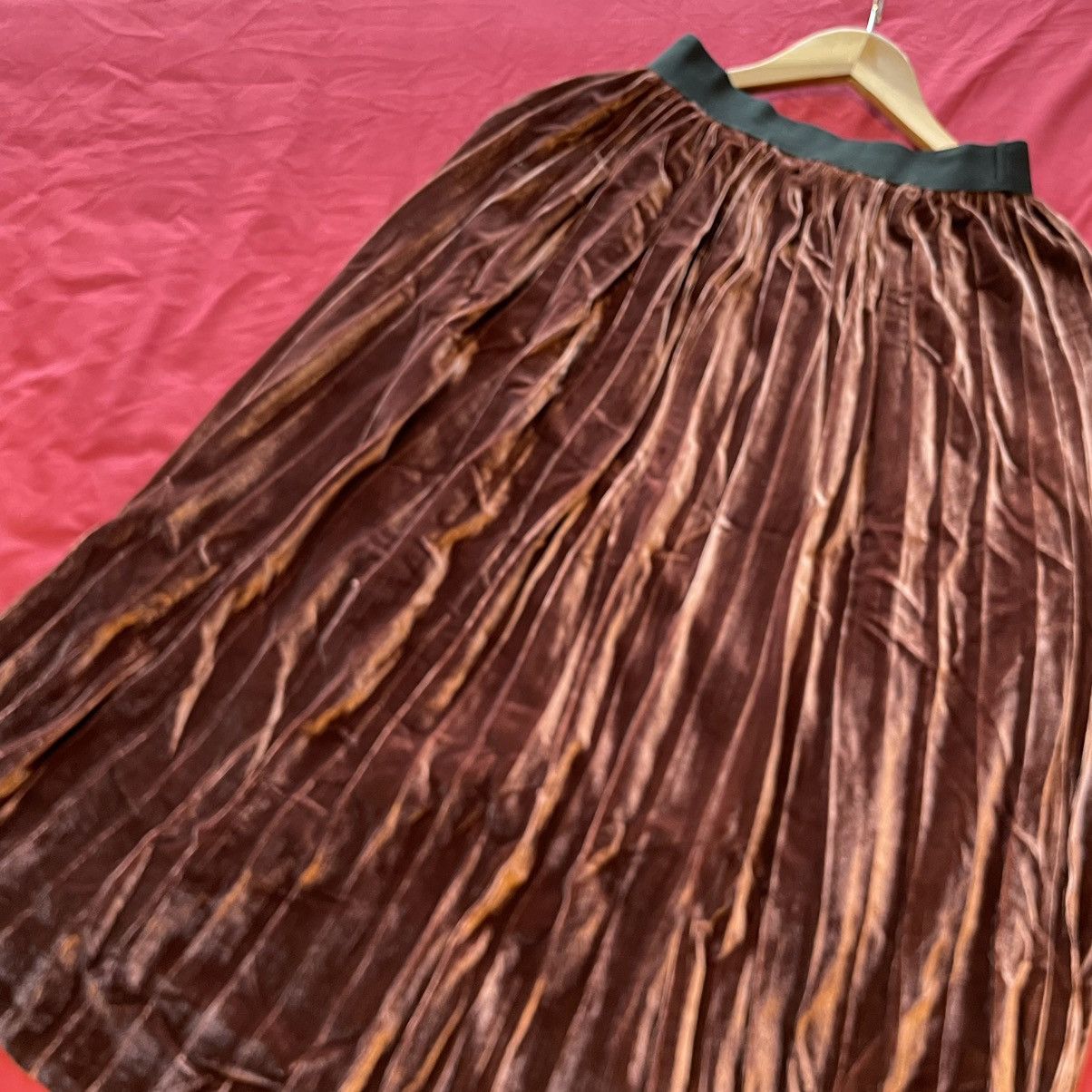 If Six Was Nine × Japanese Brand × Vintage Japanese Vintage Royal Velvet Maxi Skirt Size 30" / US 8 / IT 44 - 5 Thumbnail