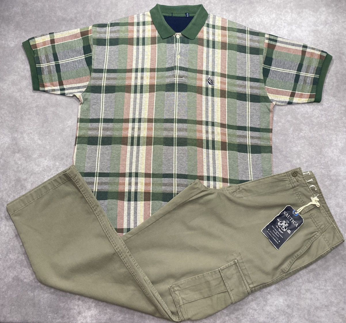 Nautica 90’s Vintage Nautica Polo Shirt & Cargo Pants Size US XL / EU 56 / 4 - 1 Thumbnail