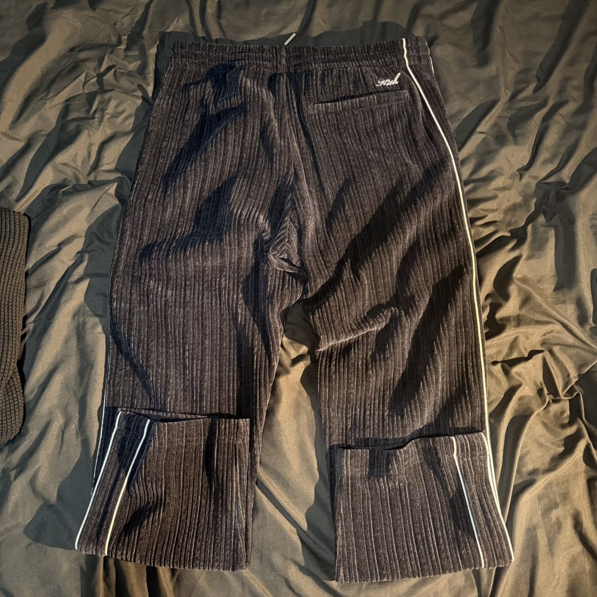 Kith Kith Velvet Corduroy Damon Track Pant 'Ink' Size US 30 / EU 46 - 8 Thumbnail