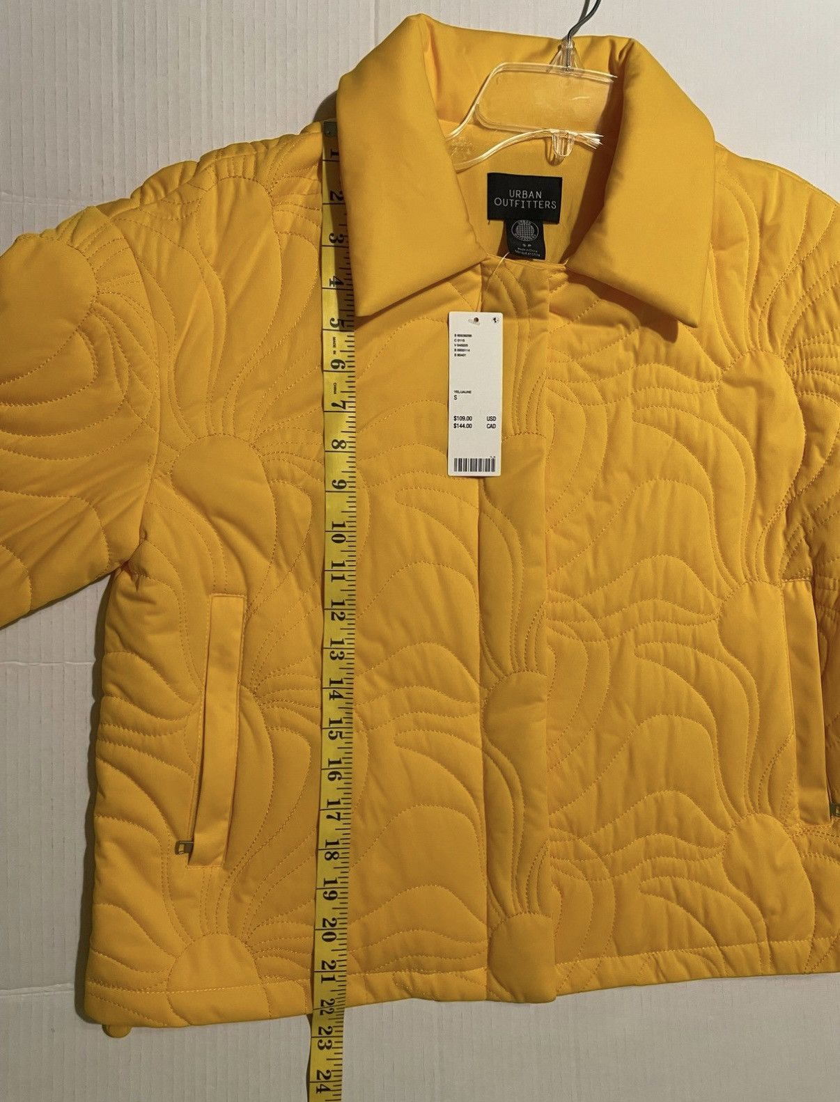 Urban Outfitters Urban Outfitters Yellow Fun Puffer Quilted Jacket NWT-SMALL Size S / US 4 / IT 40 - 12 Thumbnail