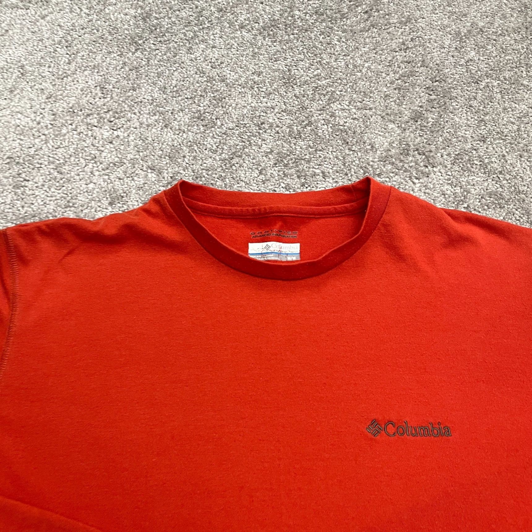 Vintage Columbia Omni Wick Tee Shirt Mens Medium Red Long Sleeve Crew Neck Outdoor Top Size US M / EU 48-50 / 2 - 3 Thumbnail