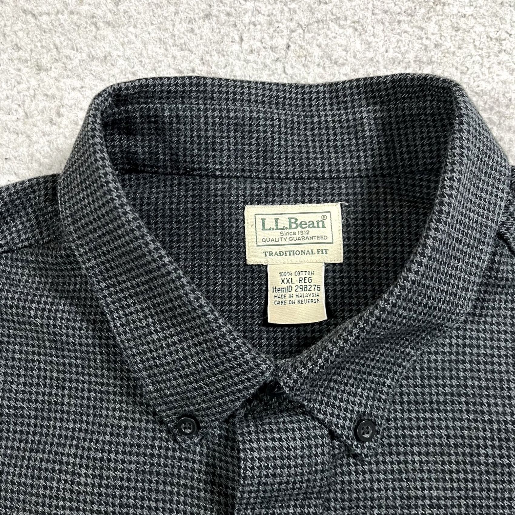 Vintage LL Bean Shirt Mens 2XL Gray Houndstooth Flannel Button-Up Long Sleeve Casual Vintage Style Womens? No, Mens. Size US XXL / EU 58 / 5 - 4 Thumbnail