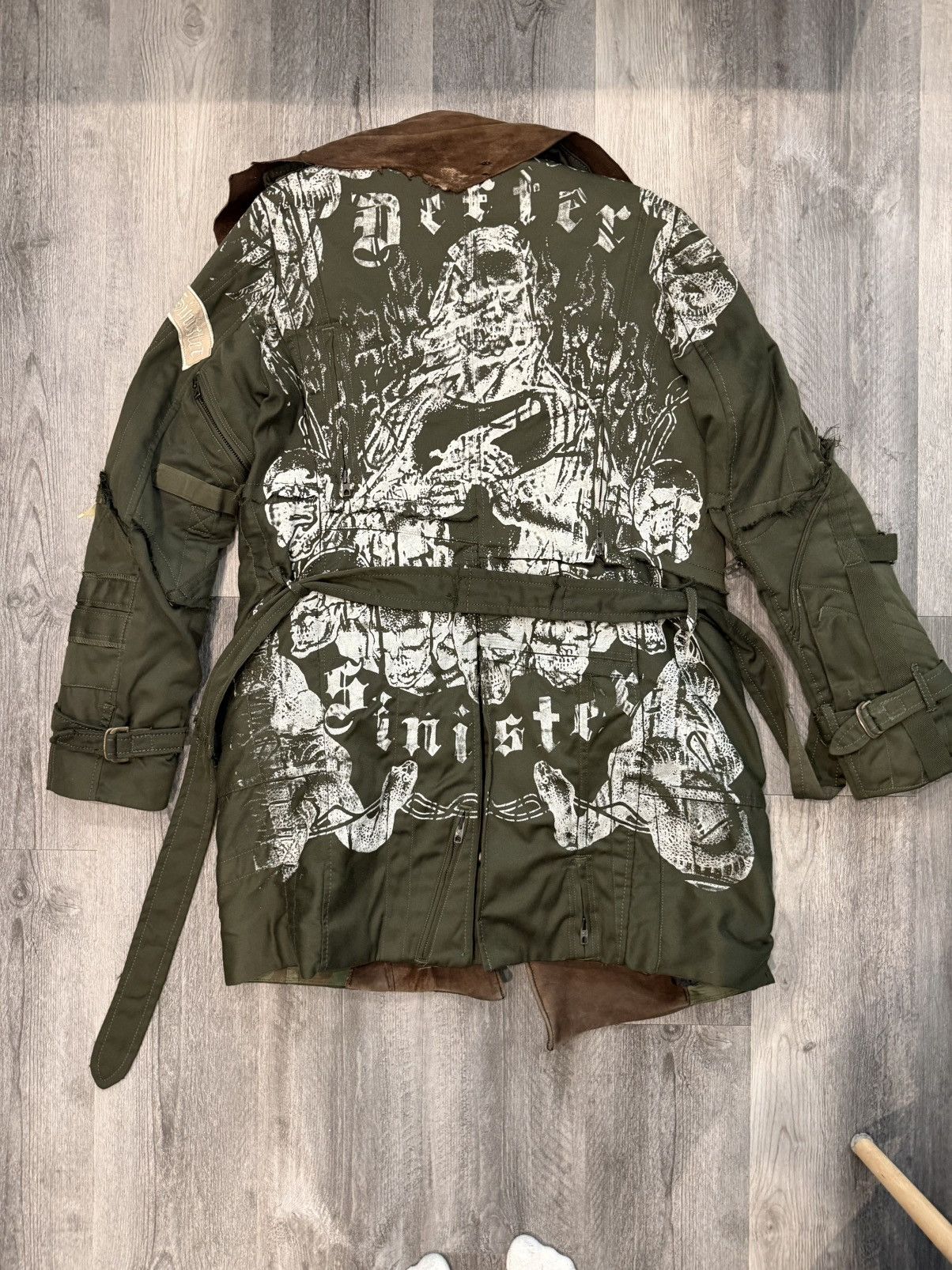 Yasuyuki Ishii Yasuyuki Ishii Reconstructed Deer Skin Military Parka Size US M / EU 48-50 / 2 - 2 Thumbnail