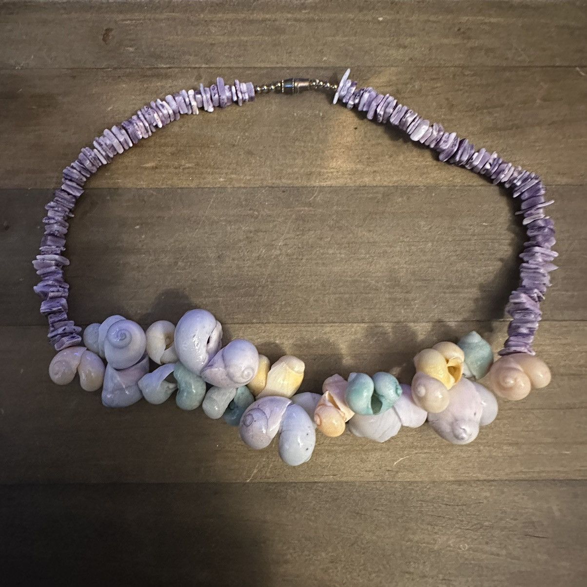 Vintage Vintage dyed seashell cluster puka necklace Size ONE SIZE - 3 Thumbnail